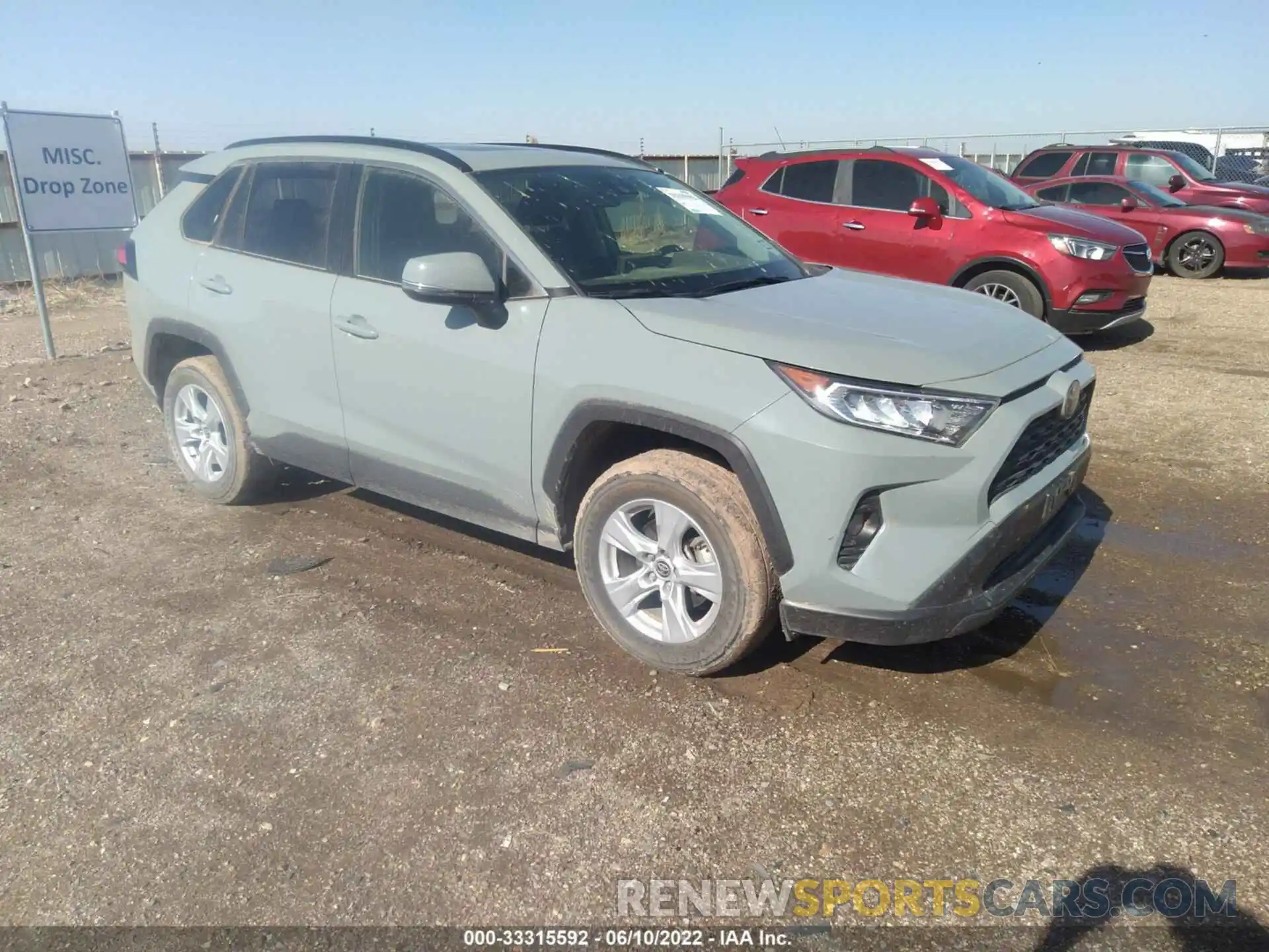 1 Photograph of a damaged car JTMP1RFV6LD526861 TOYOTA RAV4 2020