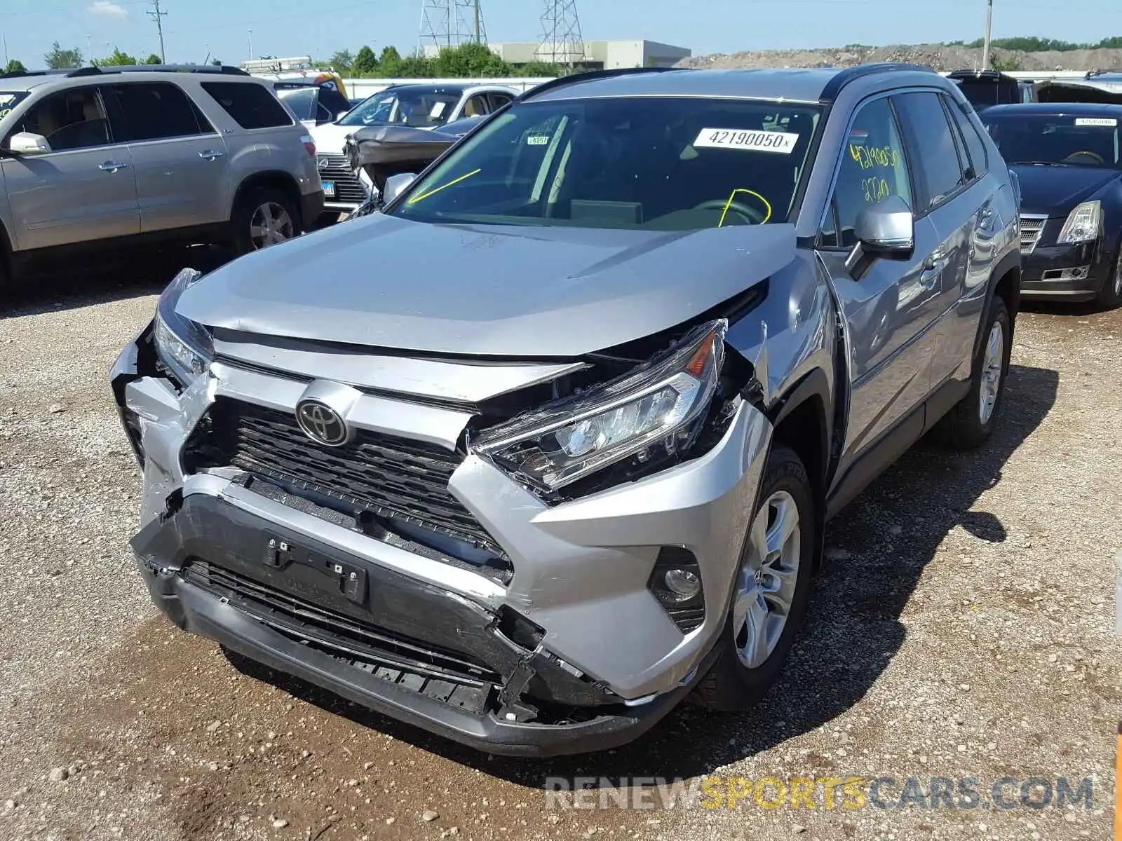 2 Photograph of a damaged car JTMP1RFV7LD050667 TOYOTA RAV4 2020