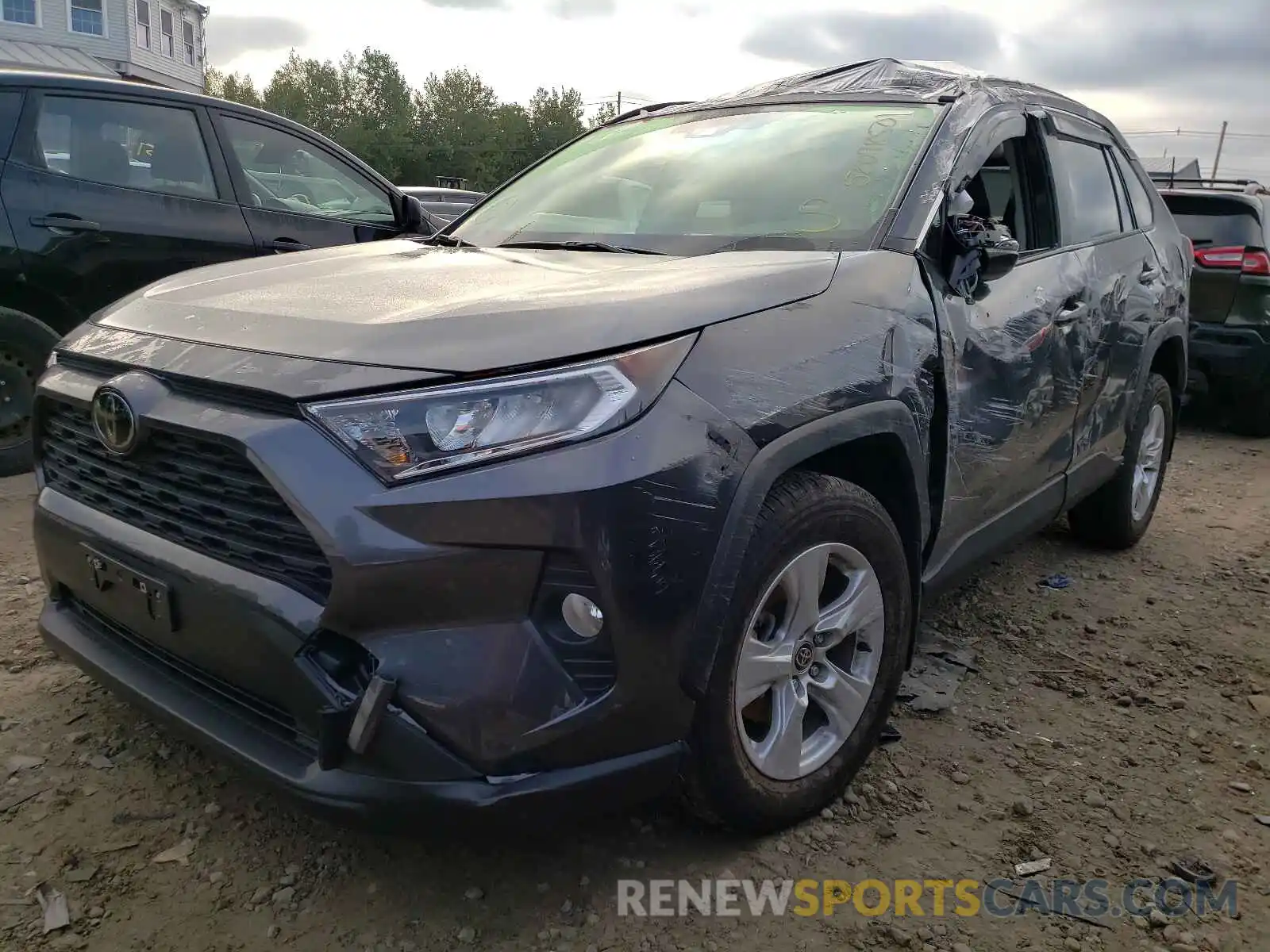 2 Photograph of a damaged car JTMP1RFV7LD051835 TOYOTA RAV4 2020