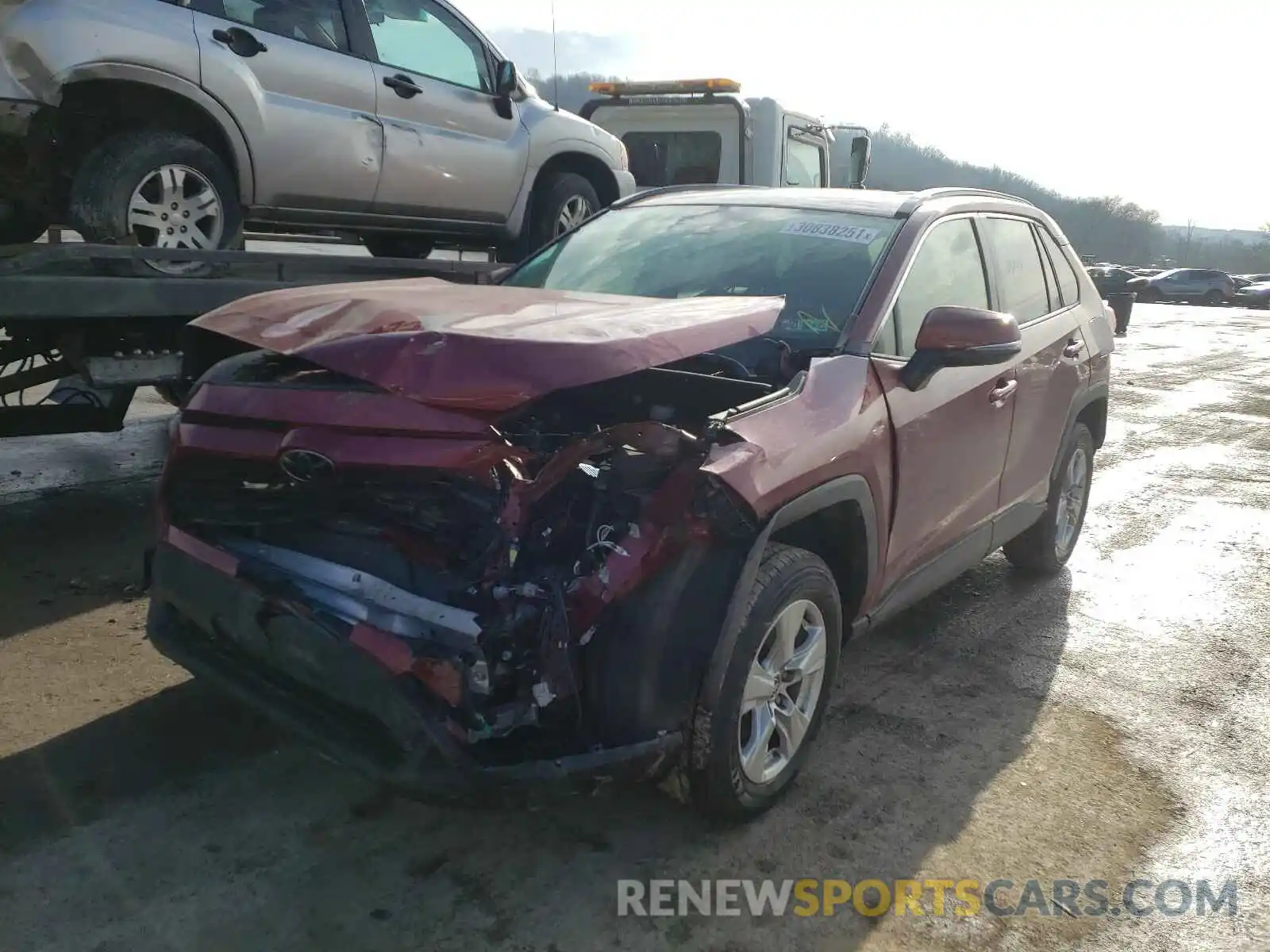 2 Photograph of a damaged car JTMP1RFV7LD052001 TOYOTA RAV4 2020