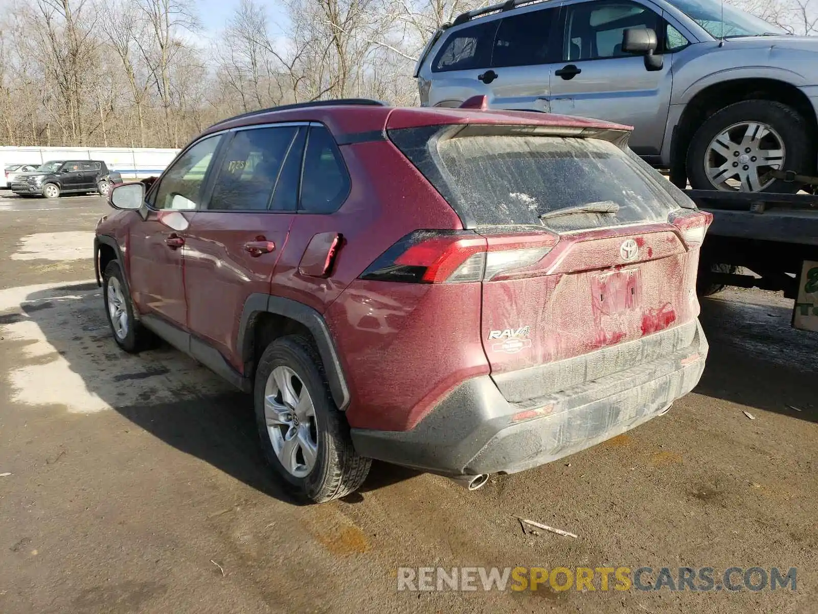 3 Photograph of a damaged car JTMP1RFV7LD052001 TOYOTA RAV4 2020