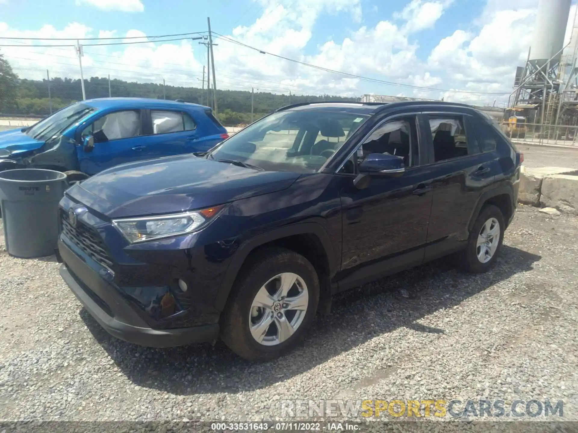 2 Photograph of a damaged car JTMP1RFV7LD056985 TOYOTA RAV4 2020