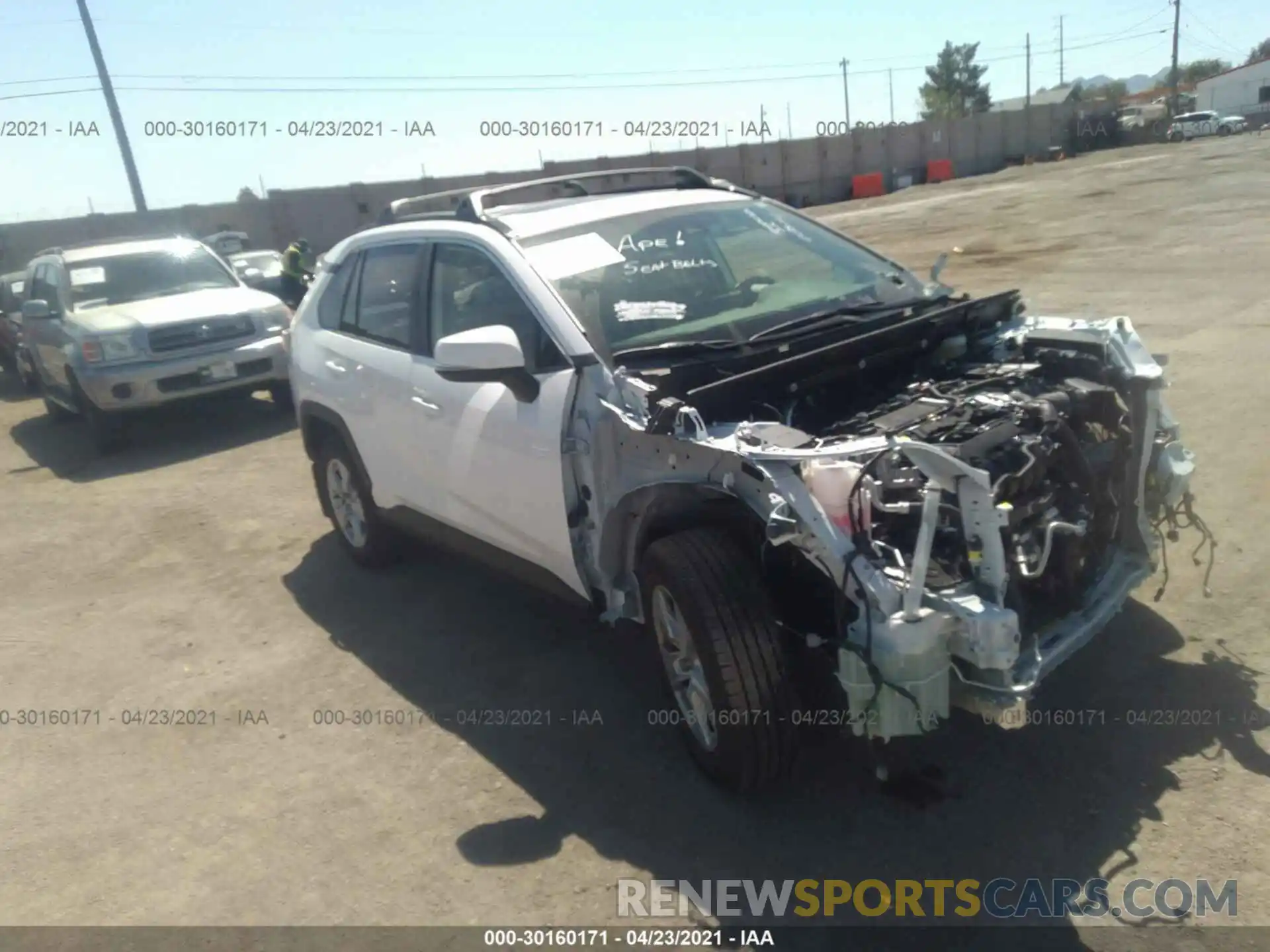 1 Photograph of a damaged car JTMP1RFV7LD058395 TOYOTA RAV4 2020