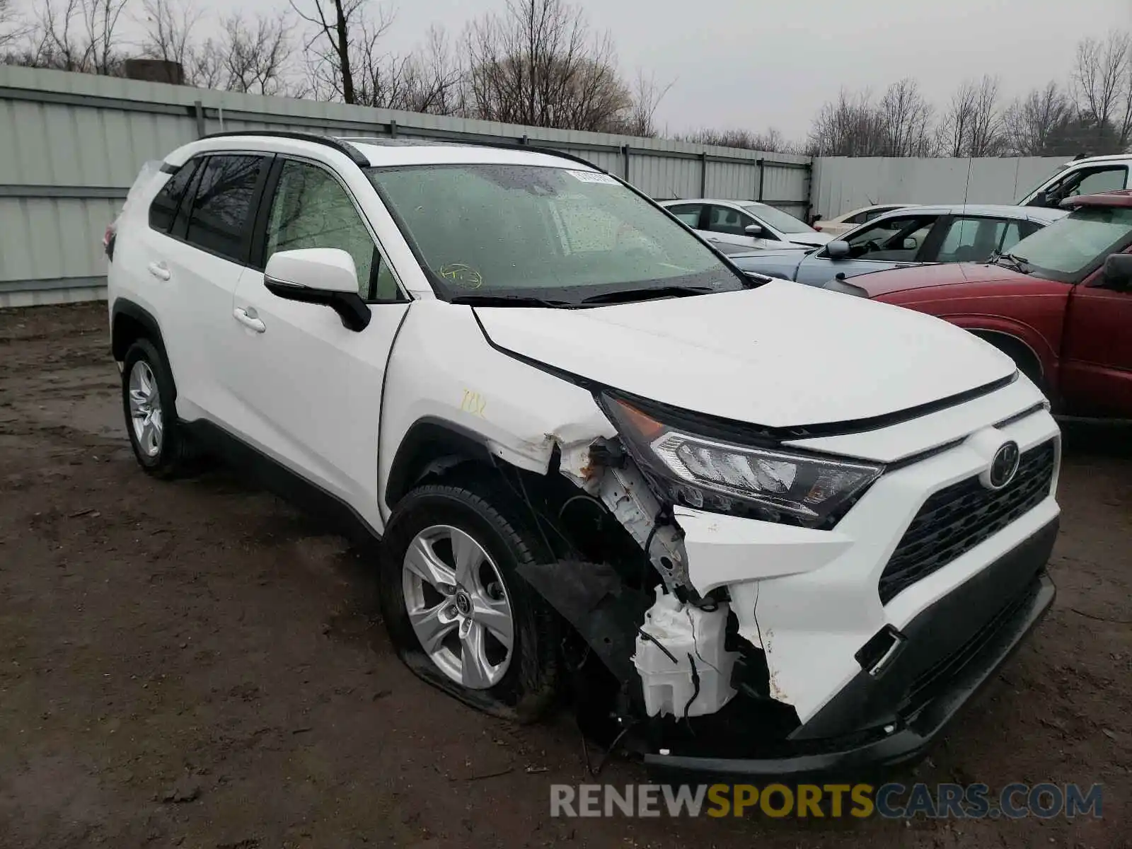 1 Photograph of a damaged car JTMP1RFV7LD063693 TOYOTA RAV4 2020