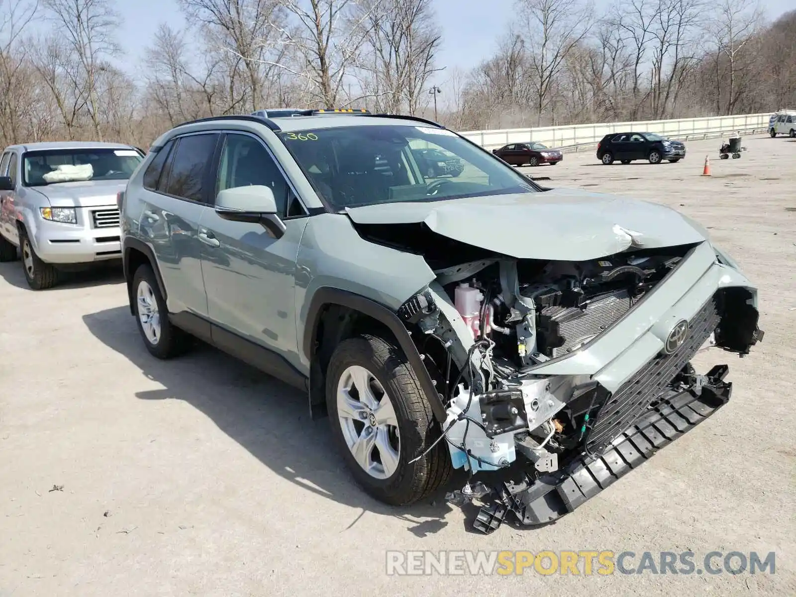 1 Photograph of a damaged car JTMP1RFV7LJ029822 TOYOTA RAV4 2020