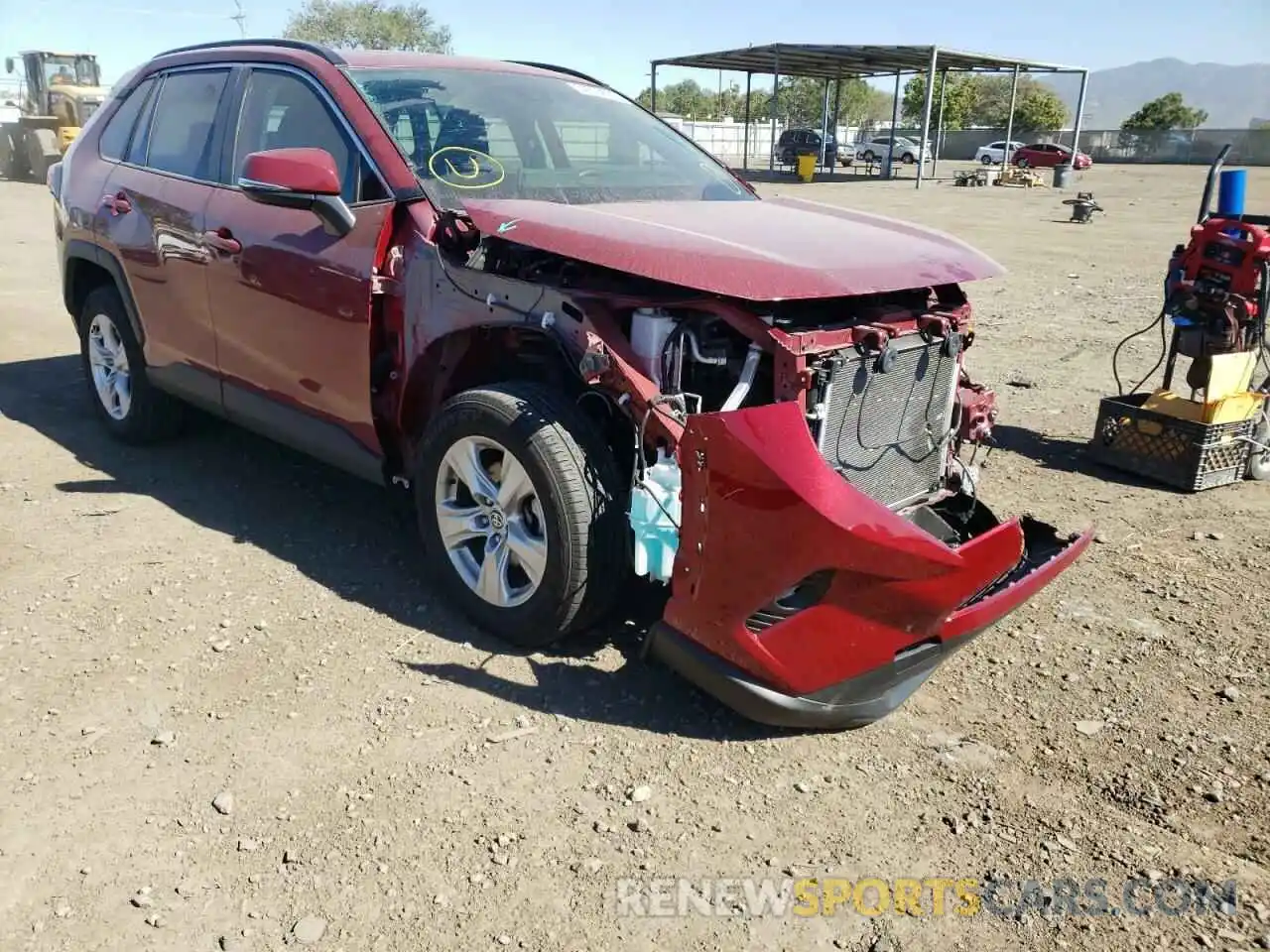 1 Photograph of a damaged car JTMP1RFV7LJ036057 TOYOTA RAV4 2020