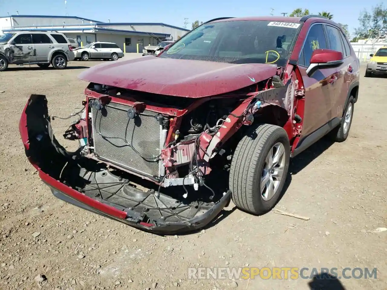 2 Photograph of a damaged car JTMP1RFV7LJ036057 TOYOTA RAV4 2020