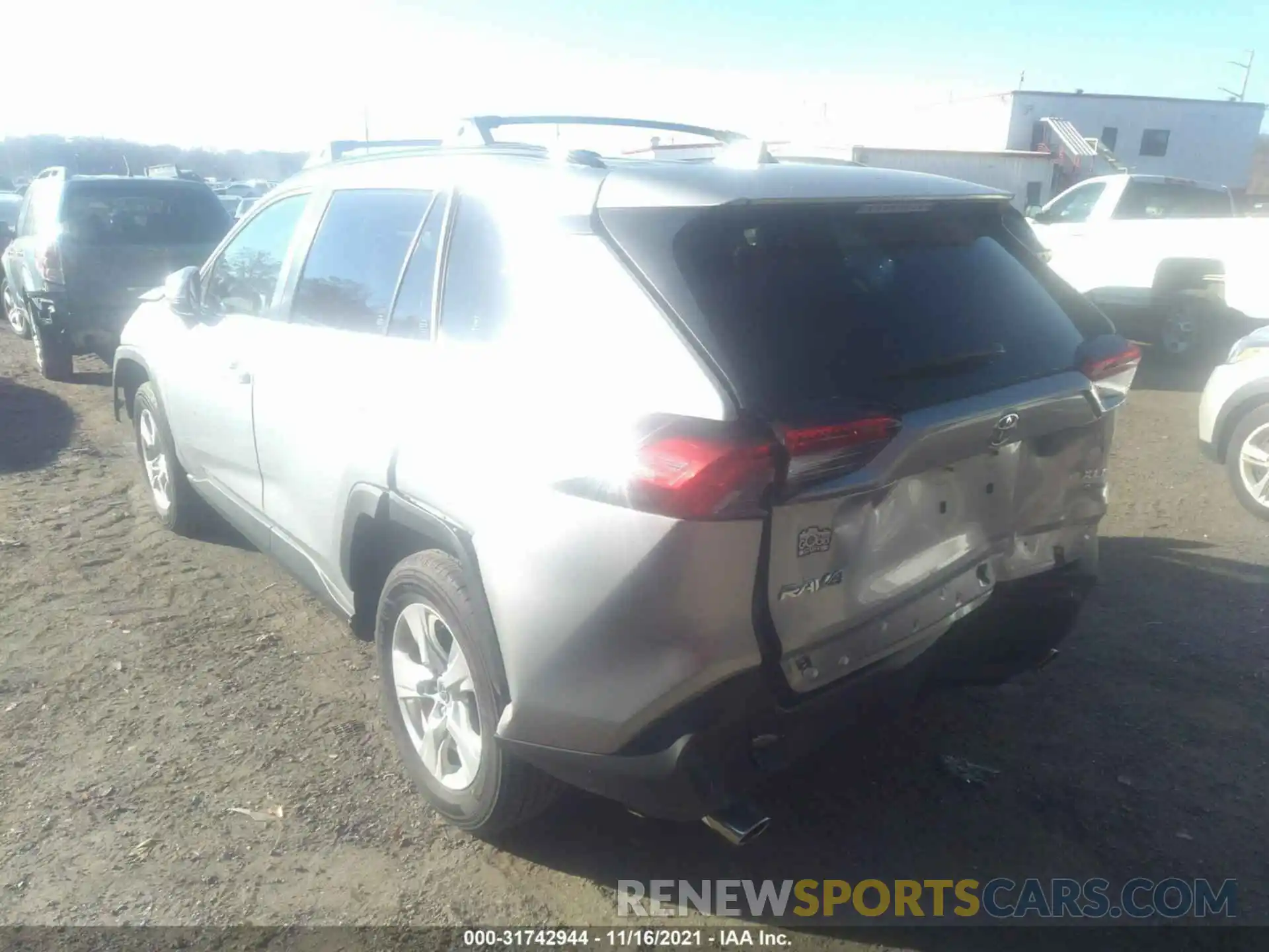 3 Photograph of a damaged car JTMP1RFV7LJ037645 TOYOTA RAV4 2020