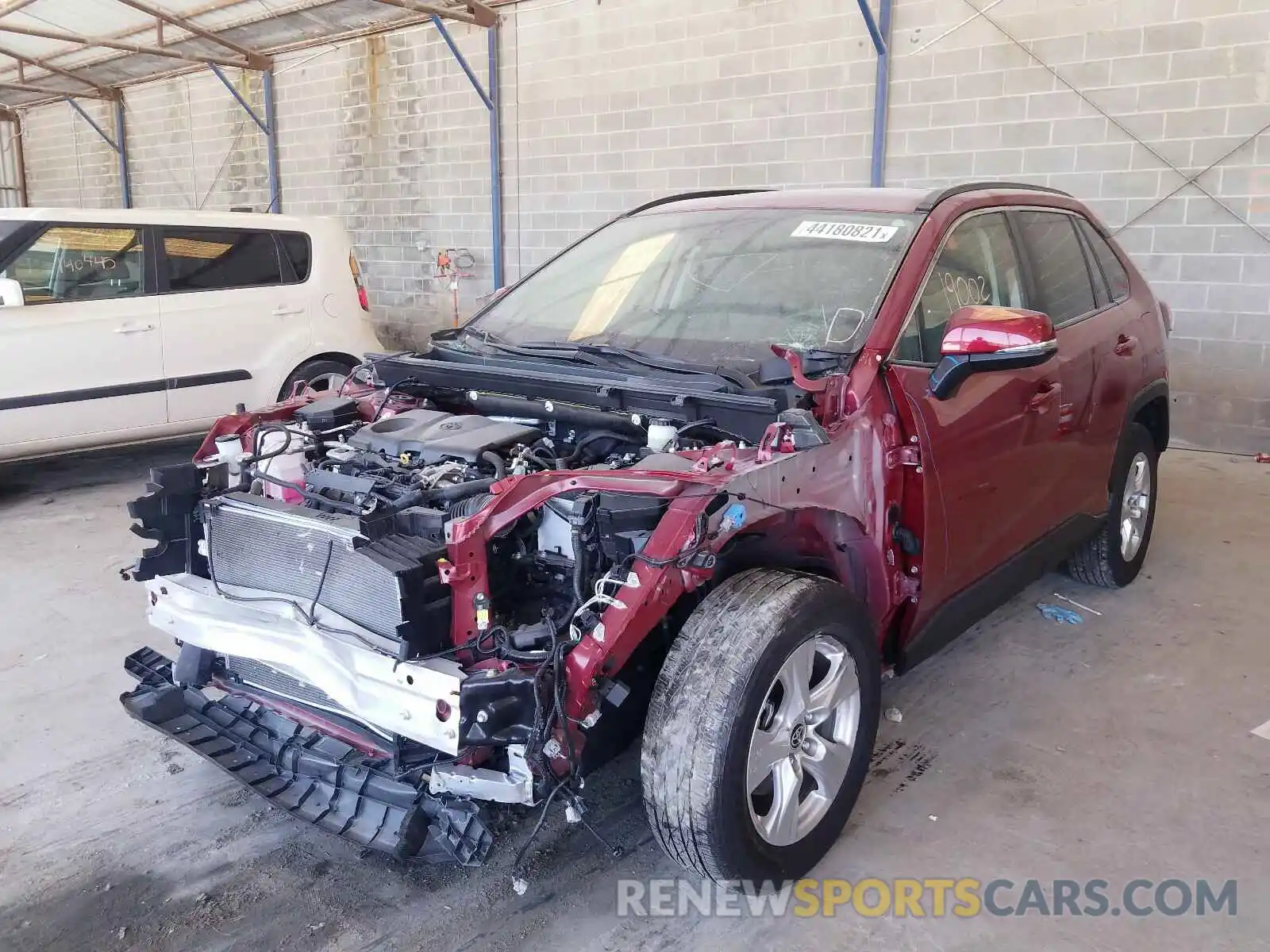 2 Photograph of a damaged car JTMP1RFV8LD060379 TOYOTA RAV4 2020