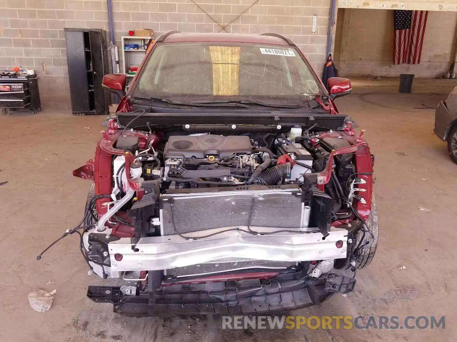 9 Photograph of a damaged car JTMP1RFV8LD060379 TOYOTA RAV4 2020