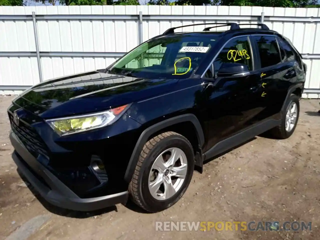 2 Photograph of a damaged car JTMP1RFV8LD067123 TOYOTA RAV4 2020