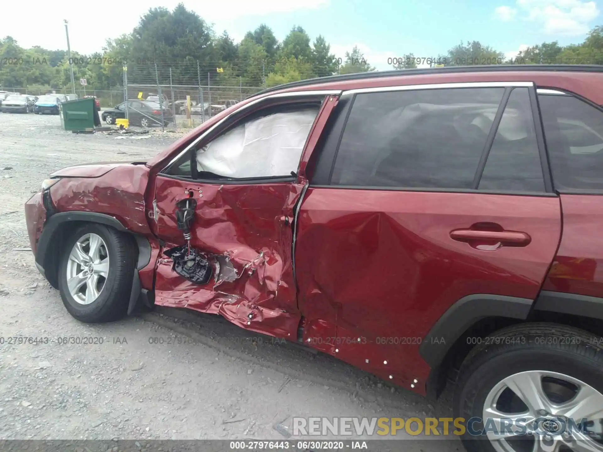 6 Photograph of a damaged car JTMP1RFV8LD525727 TOYOTA RAV4 2020