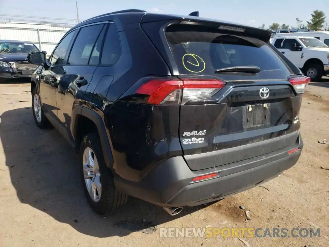 3 Photograph of a damaged car JTMP1RFV8LJ030476 TOYOTA RAV4 2020