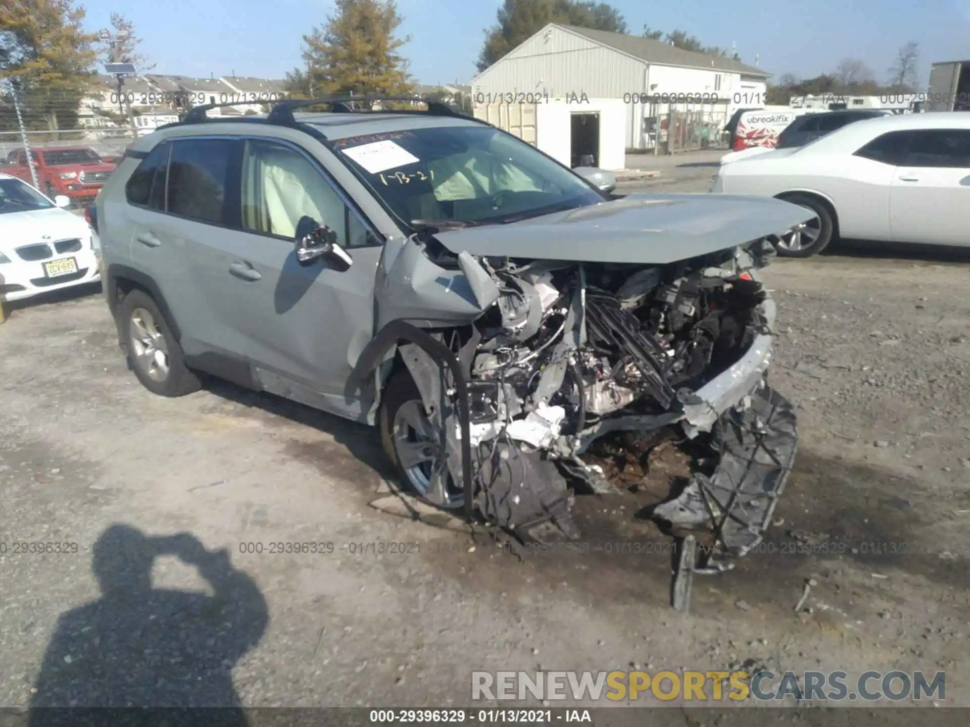1 Photograph of a damaged car JTMP1RFV9LD051996 TOYOTA RAV4 2020