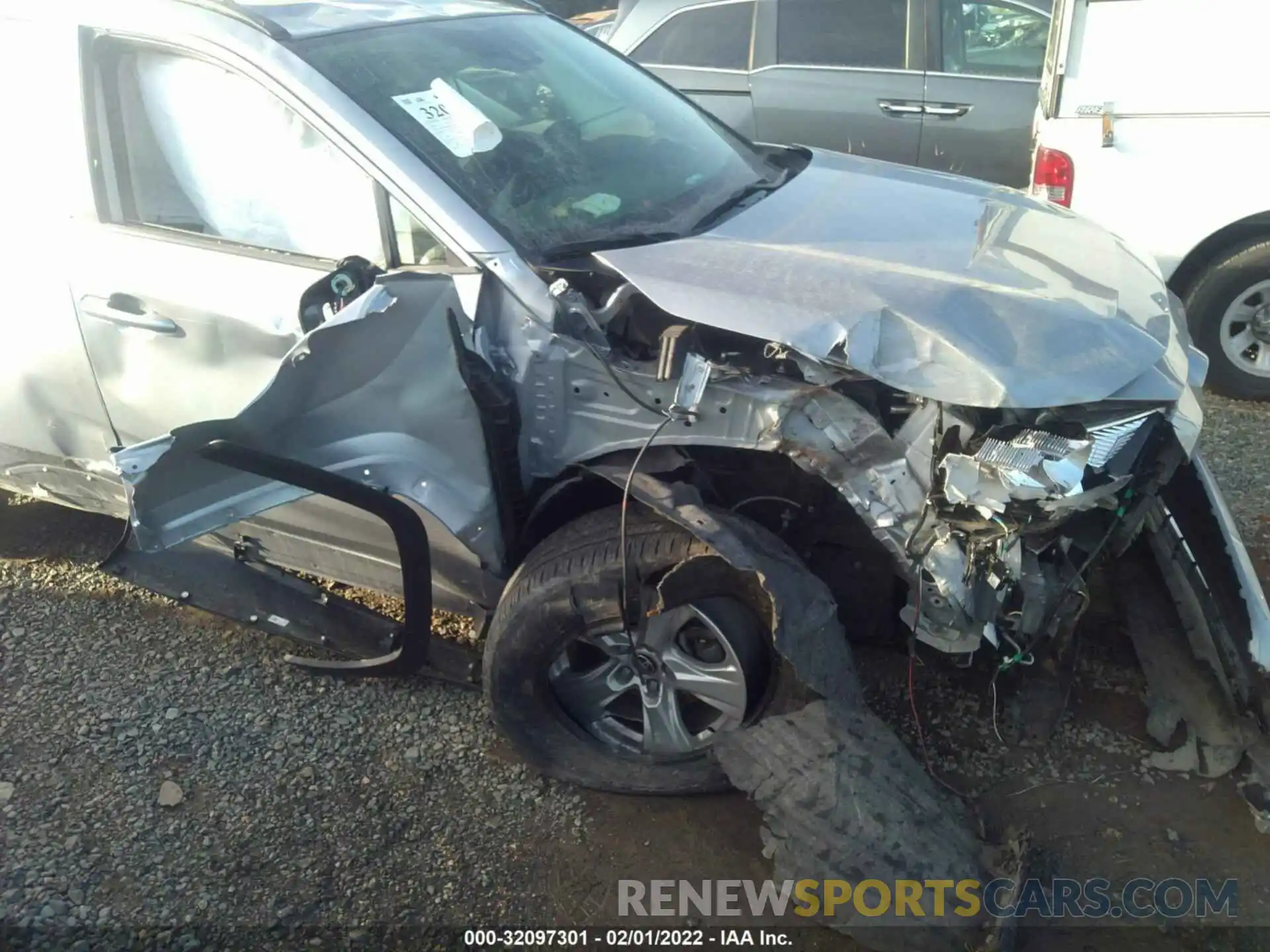 6 Photograph of a damaged car JTMP1RFV9LD059760 TOYOTA RAV4 2020