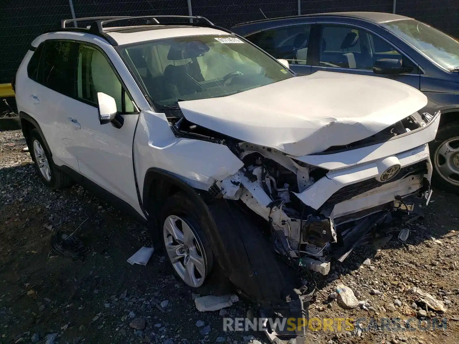 1 Photograph of a damaged car JTMP1RFV9LD060486 TOYOTA RAV4 2020