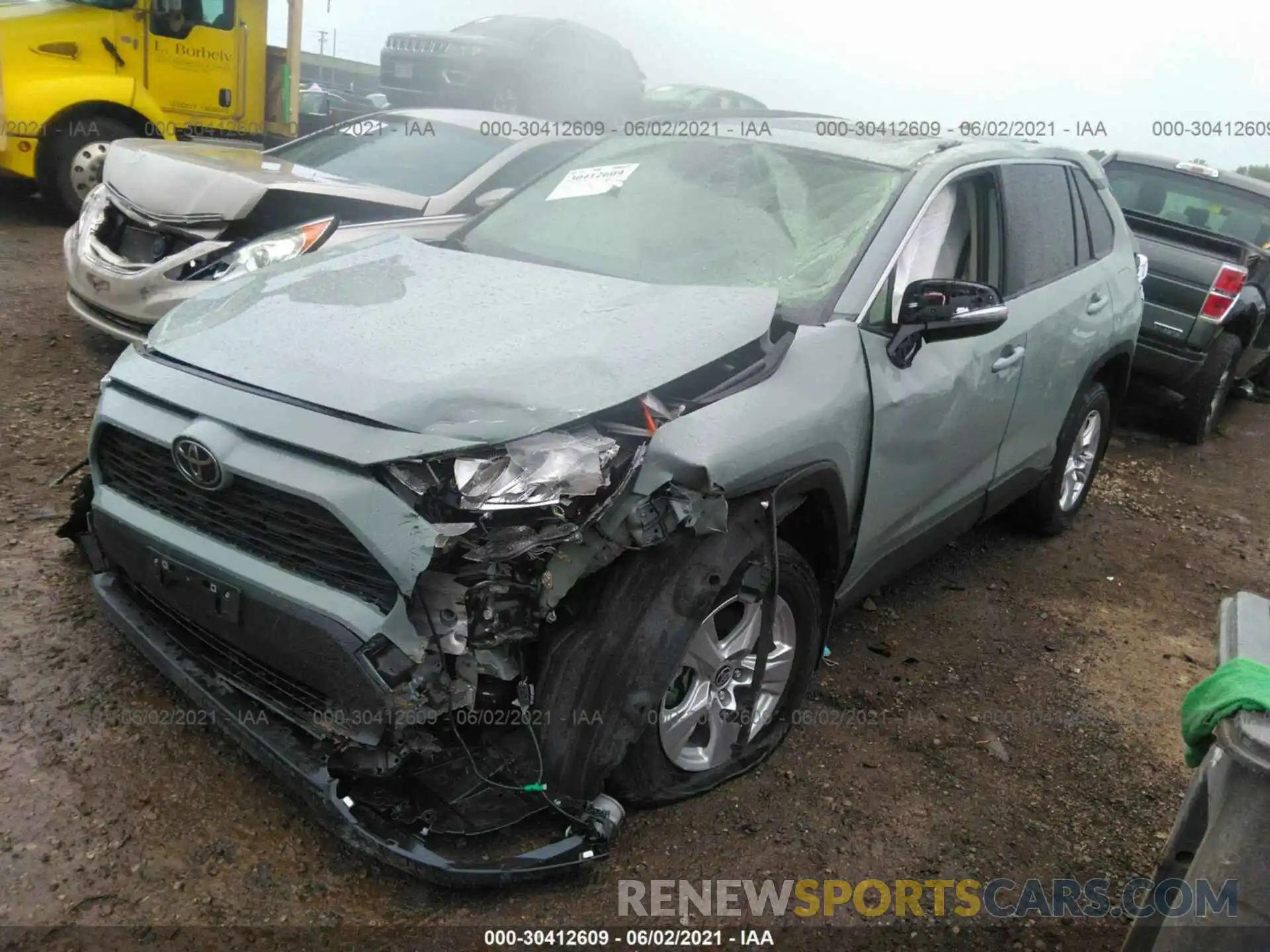 2 Photograph of a damaged car JTMP1RFV9LD060746 TOYOTA RAV4 2020