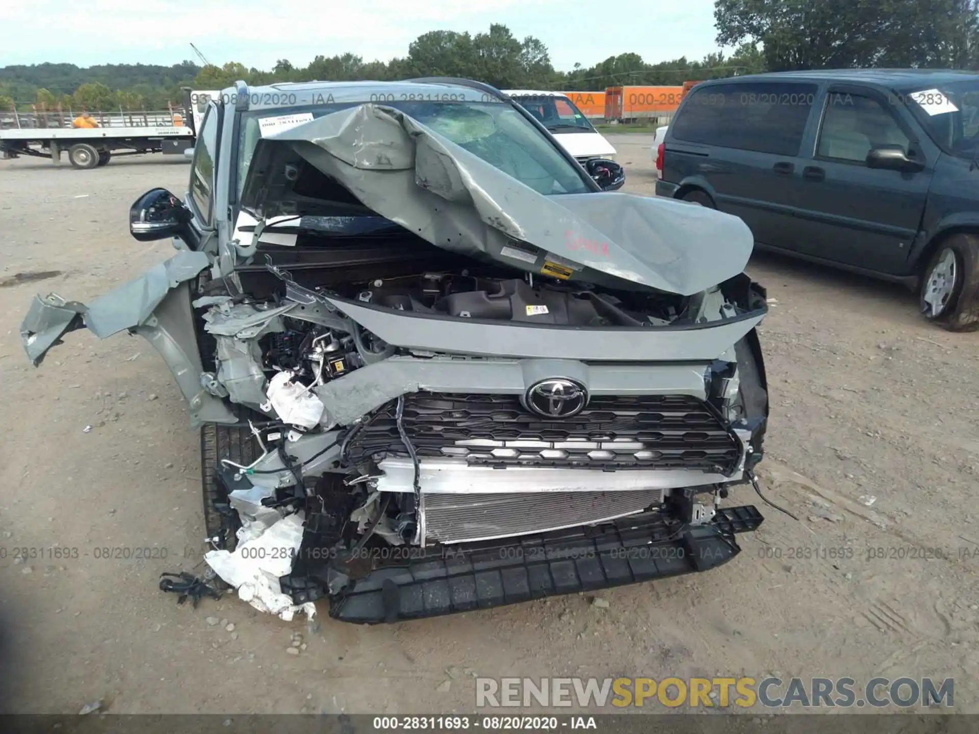 6 Photograph of a damaged car JTMP1RFV9LD527776 TOYOTA RAV4 2020