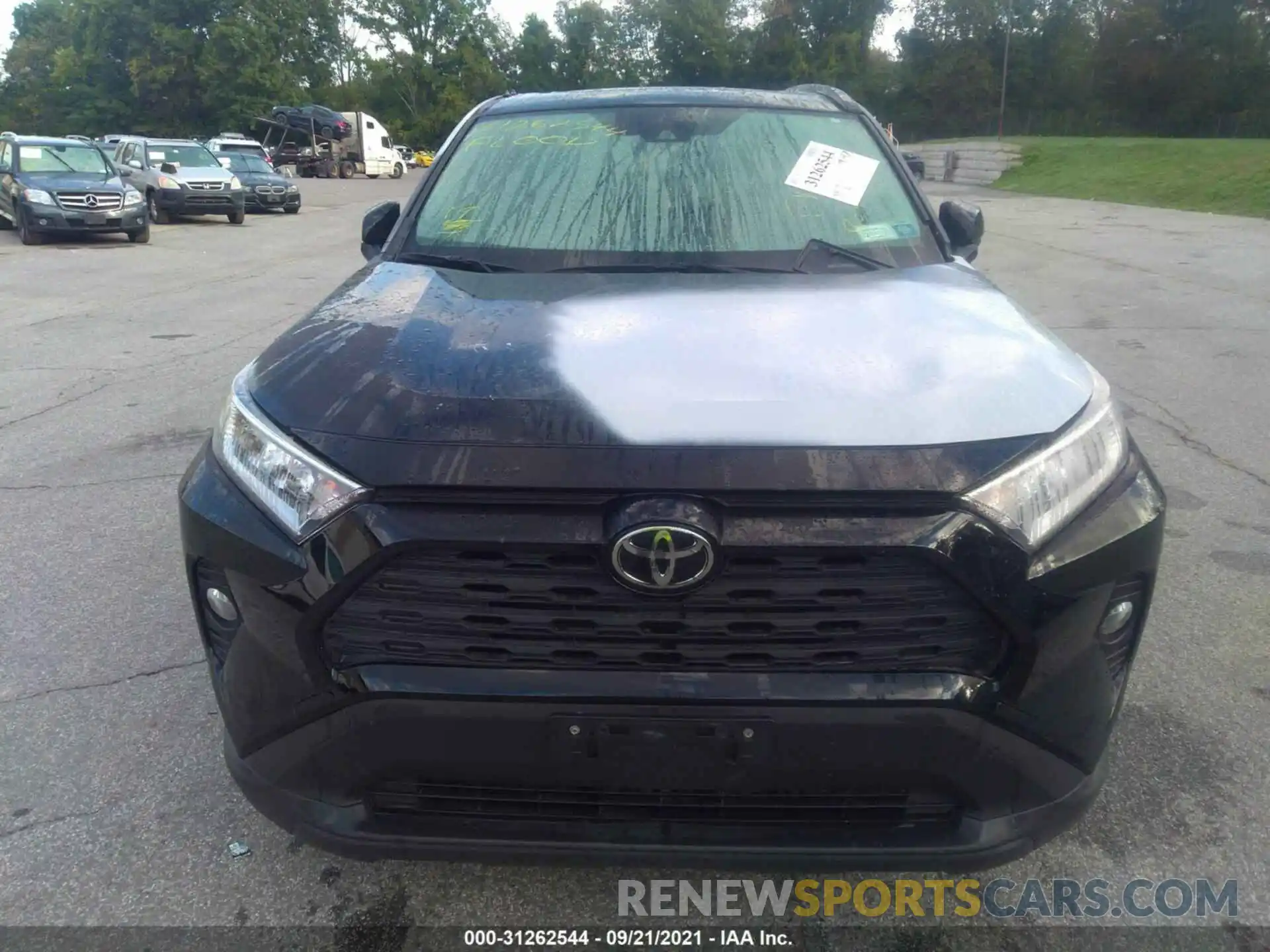 6 Photograph of a damaged car JTMP1RFV9LJ025643 TOYOTA RAV4 2020