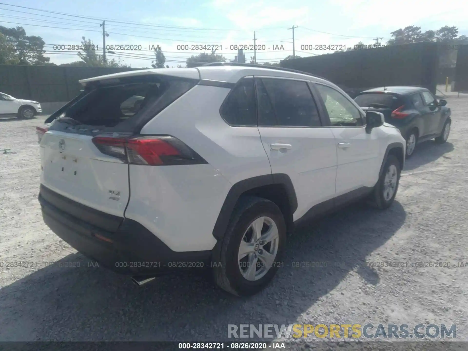 4 Photograph of a damaged car JTMP1RFVXLD049660 TOYOTA RAV4 2020