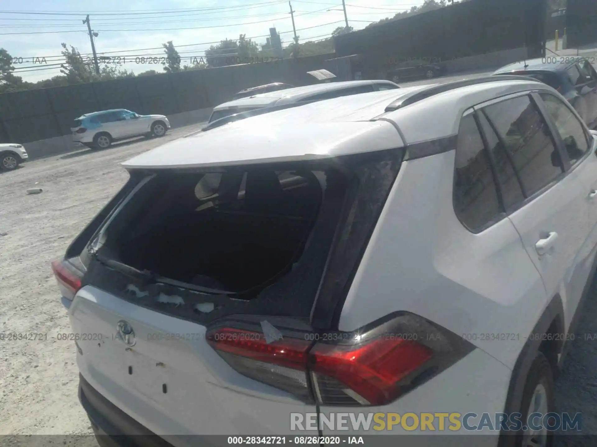 6 Photograph of a damaged car JTMP1RFVXLD049660 TOYOTA RAV4 2020