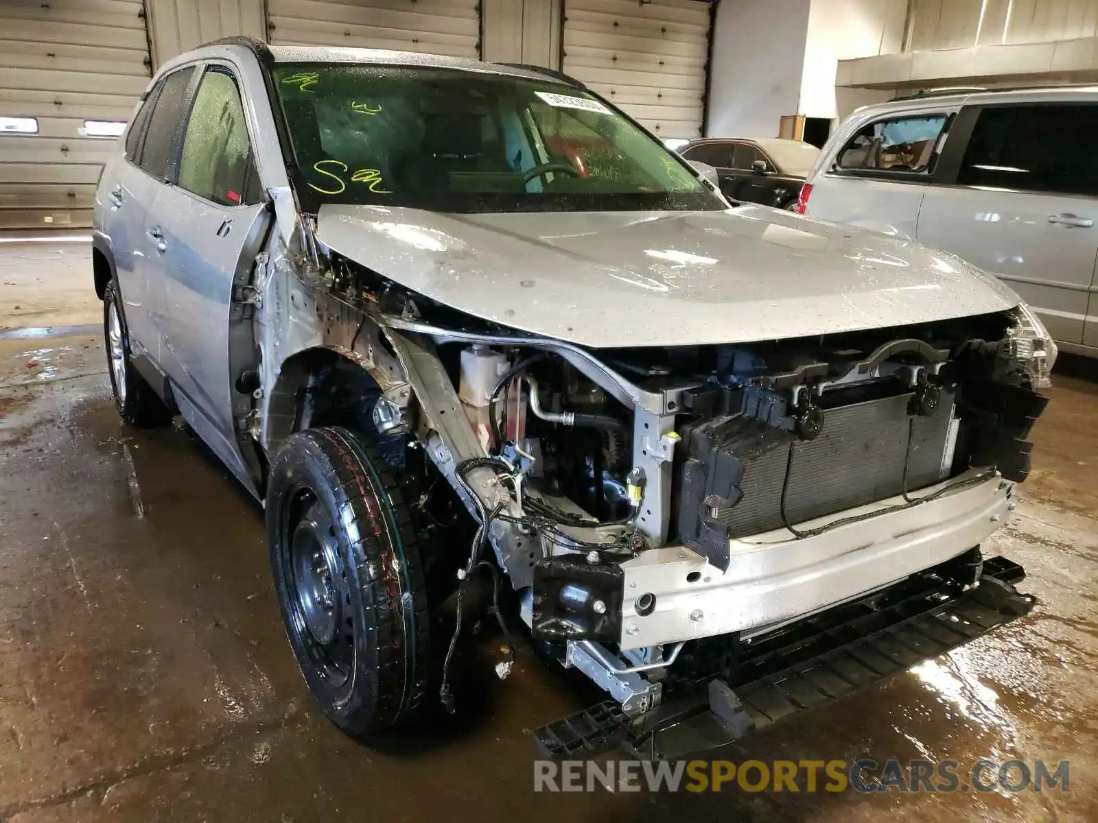 1 Photograph of a damaged car JTMP1RFVXLD055586 TOYOTA RAV4 2020