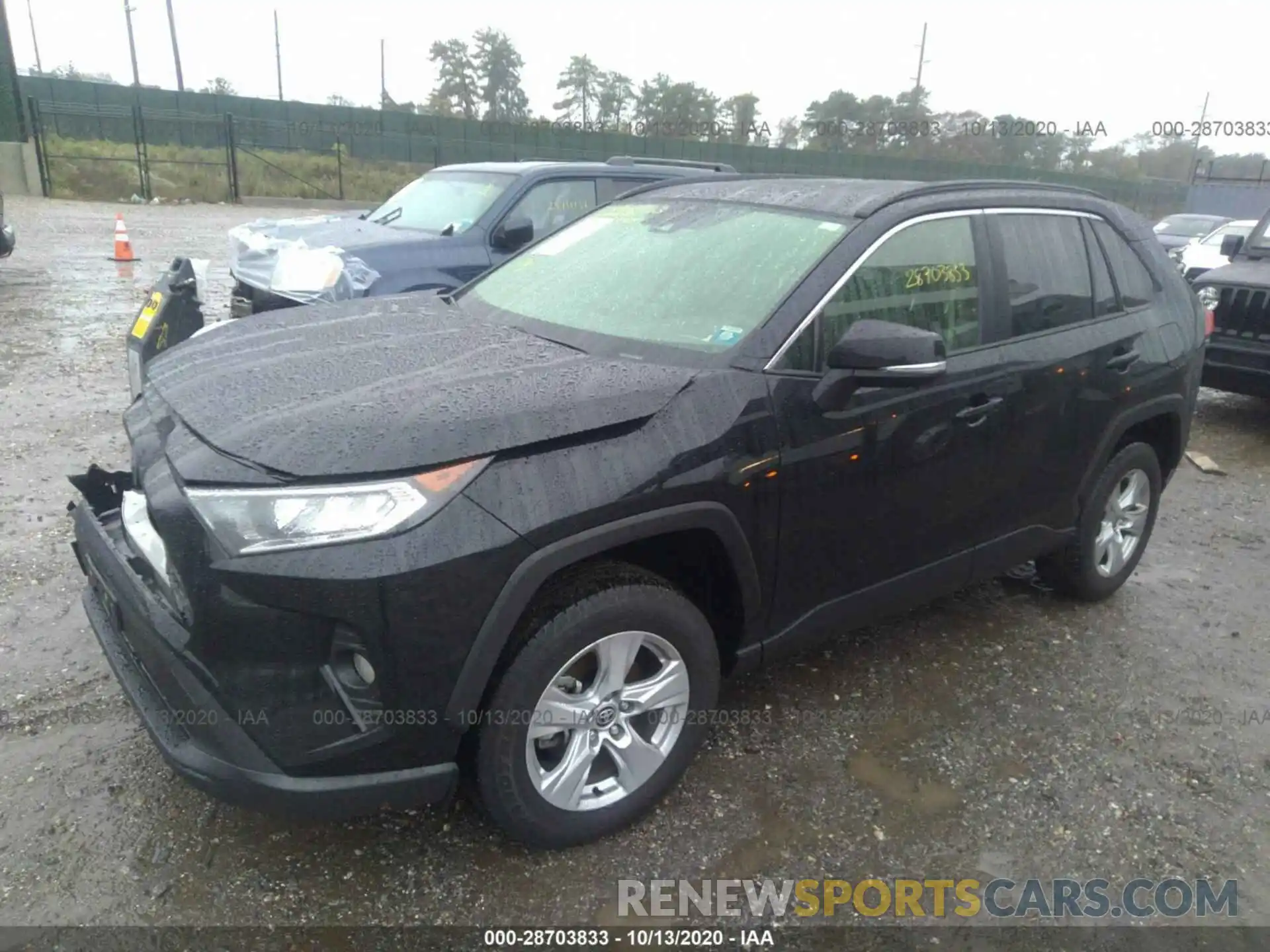 2 Photograph of a damaged car JTMP1RFVXLD529939 TOYOTA RAV4 2020