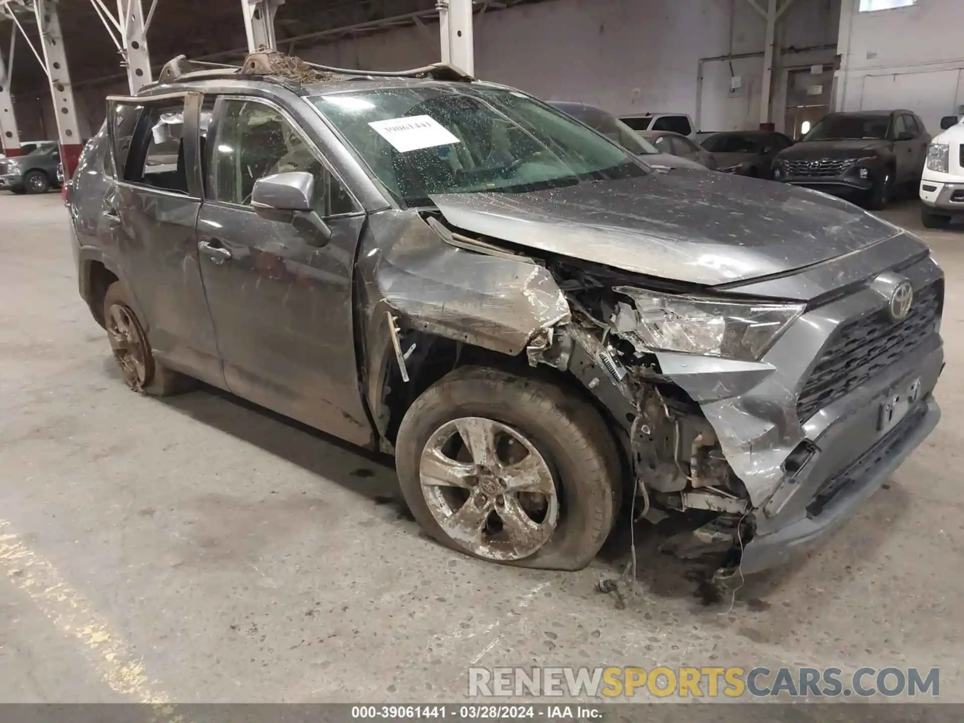 1 Photograph of a damaged car JTMP1RFVXLJ027918 TOYOTA RAV4 2020