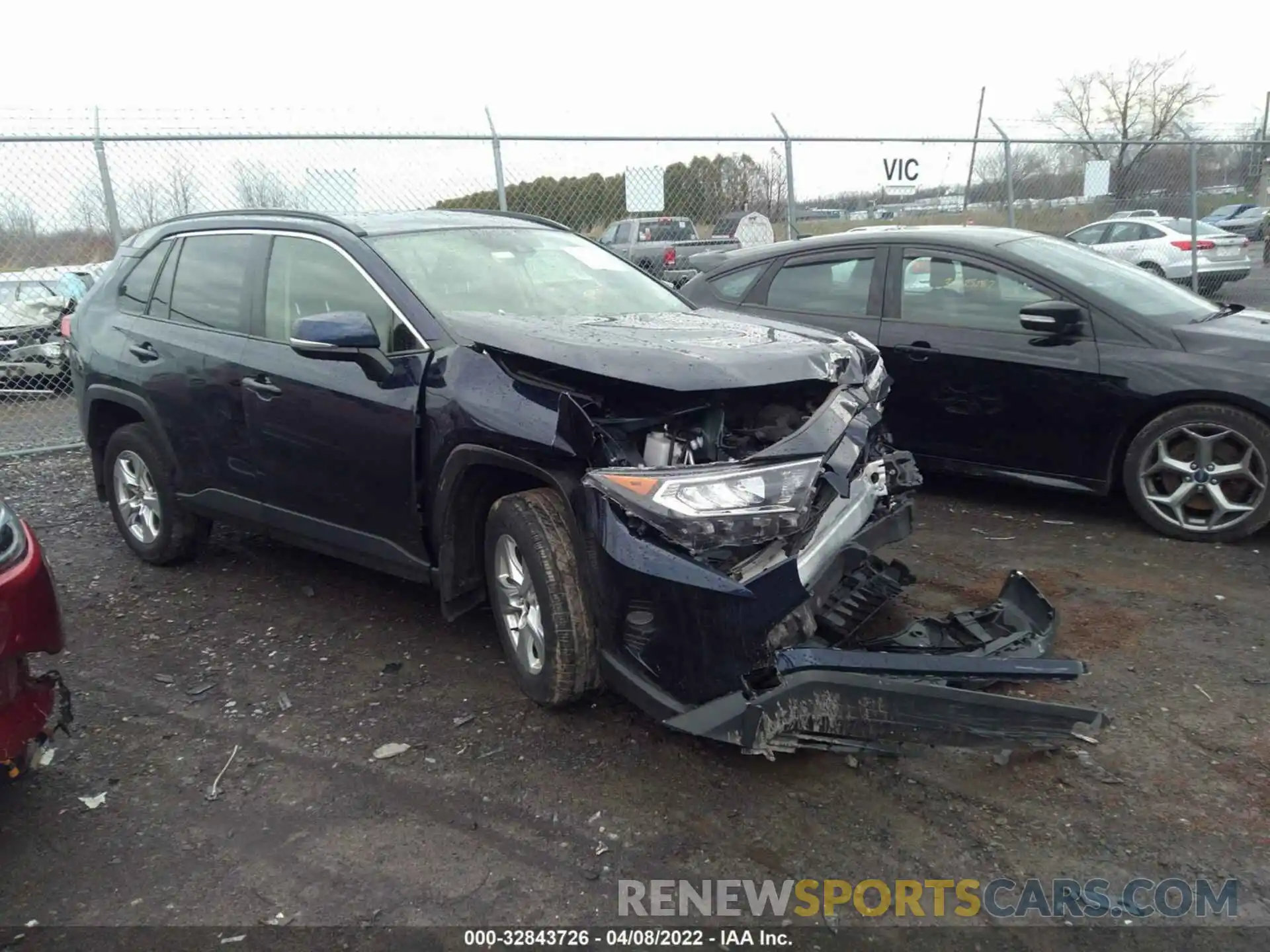 1 Photograph of a damaged car JTMP1RFVXLJ029264 TOYOTA RAV4 2020