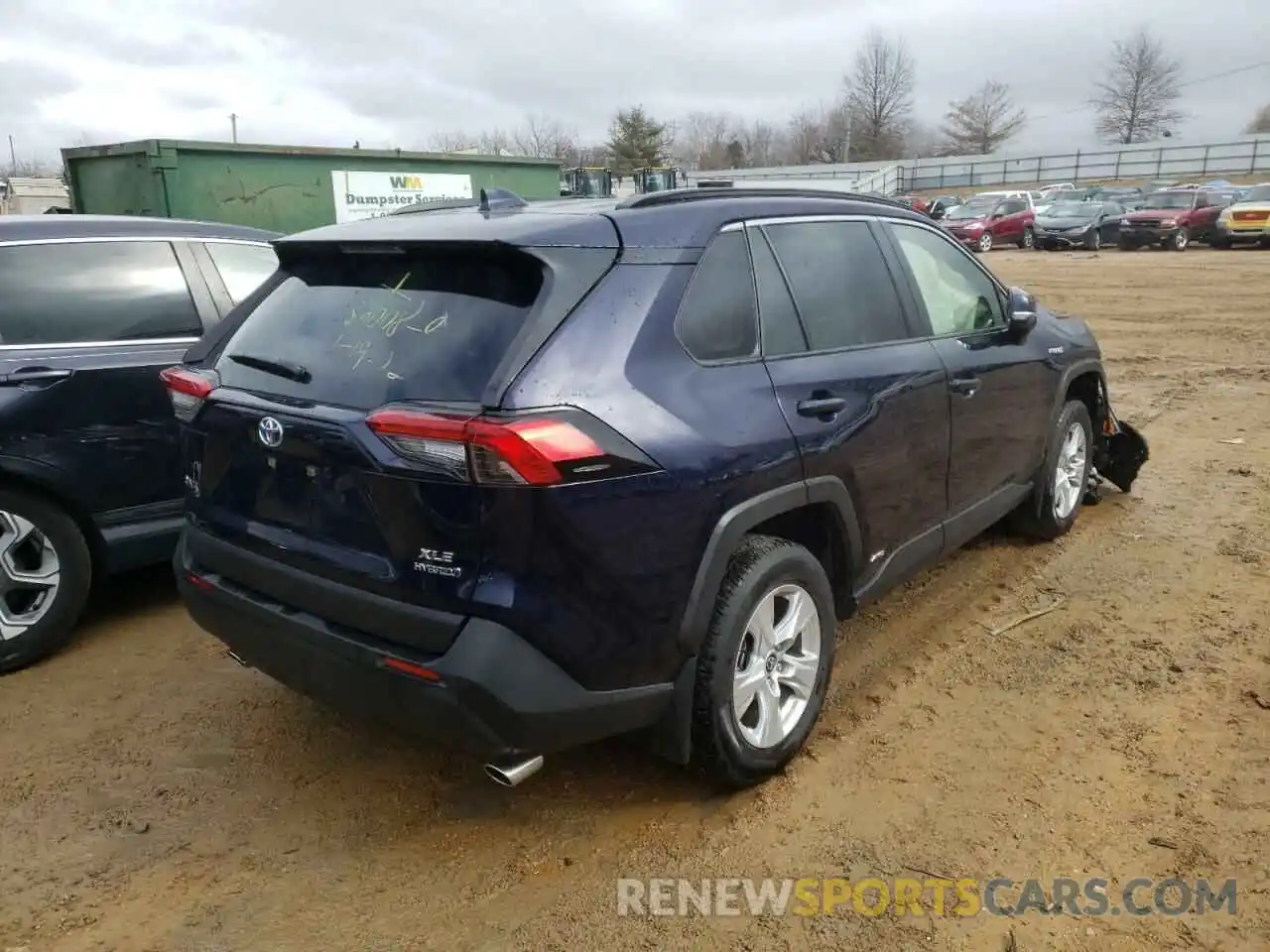 4 Photograph of a damaged car JTMR6RFV0LD001868 TOYOTA RAV4 2020