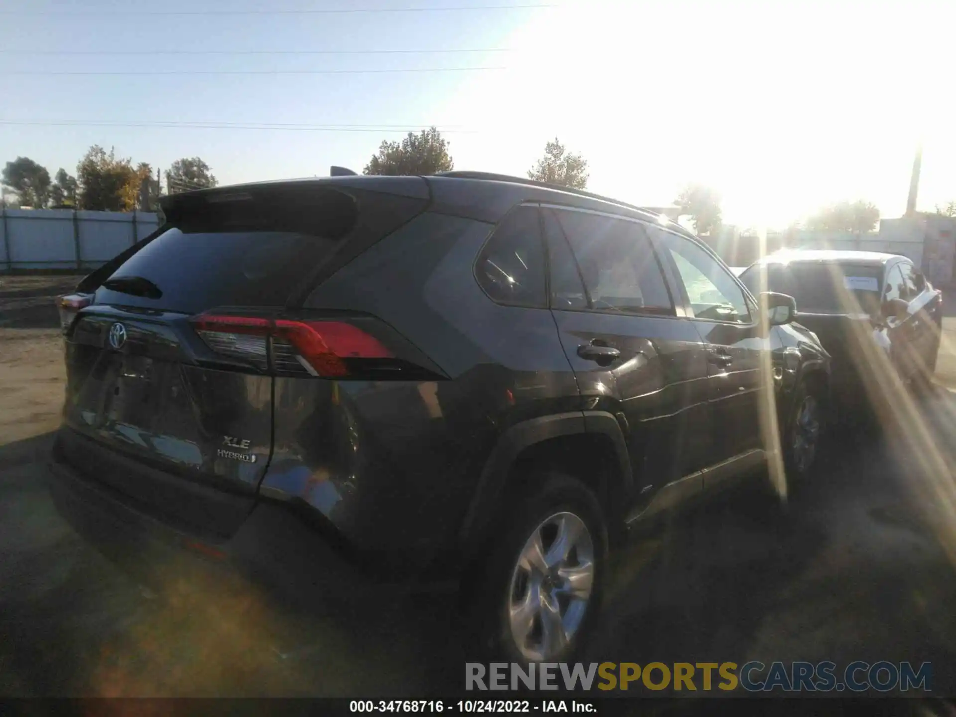 4 Фотография поврежденного автомобиля JTMR6RFV1LD001328 TOYOTA RAV4 2020