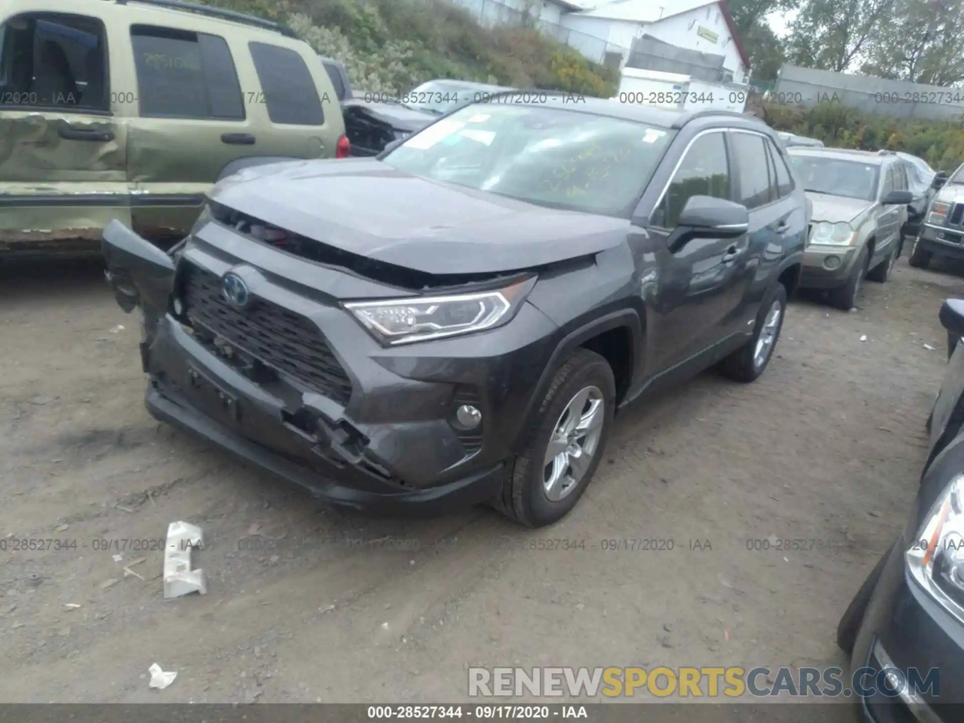 2 Photograph of a damaged car JTMR6RFV1LD001913 TOYOTA RAV4 2020