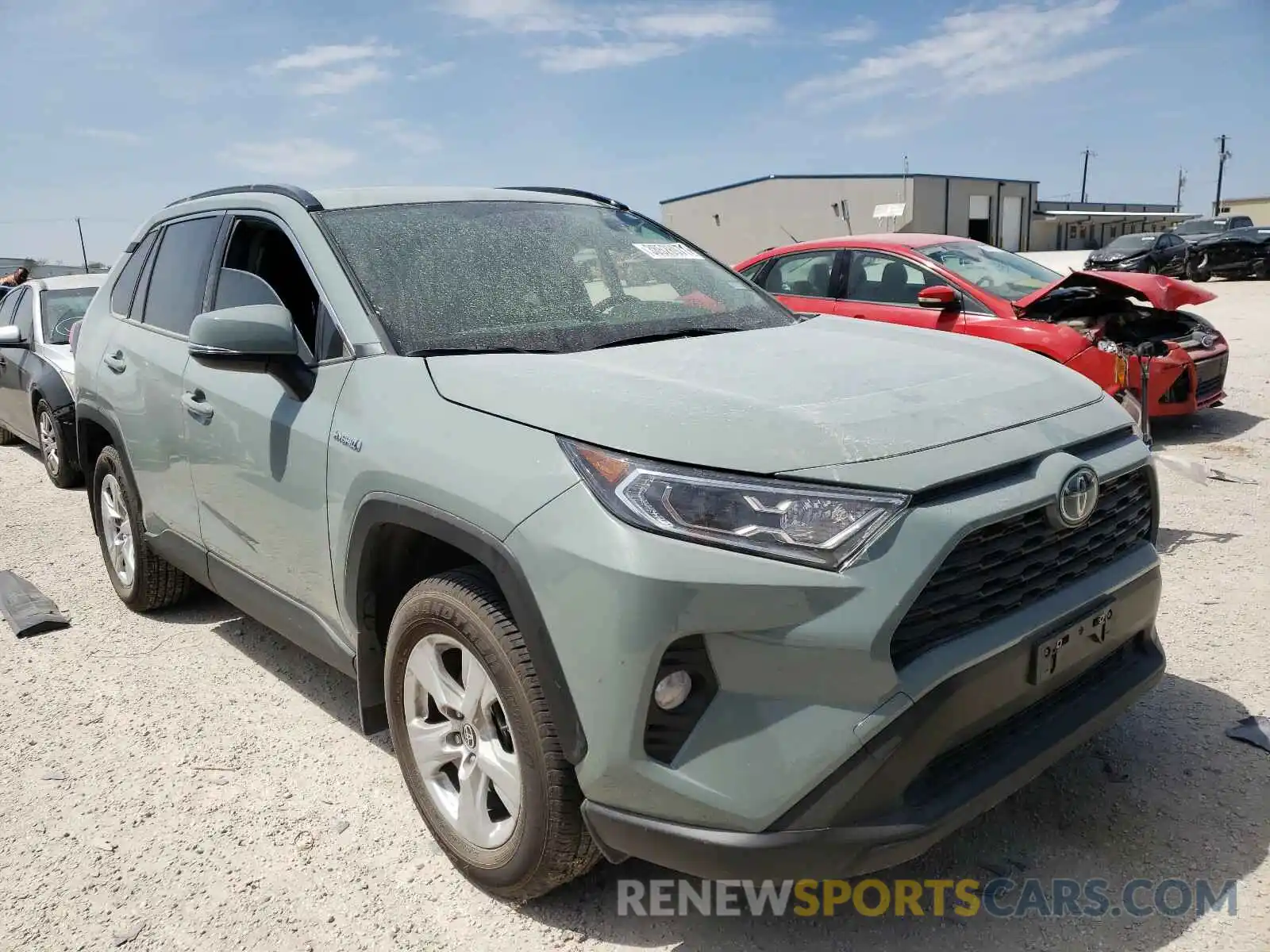 1 Photograph of a damaged car JTMR6RFV1LD002561 TOYOTA RAV4 2020