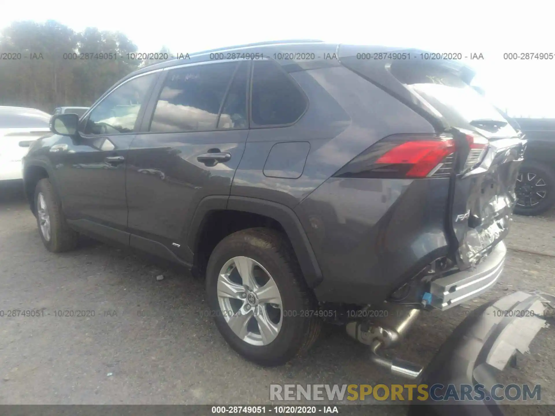 3 Photograph of a damaged car JTMR6RFV2LD004044 TOYOTA RAV4 2020