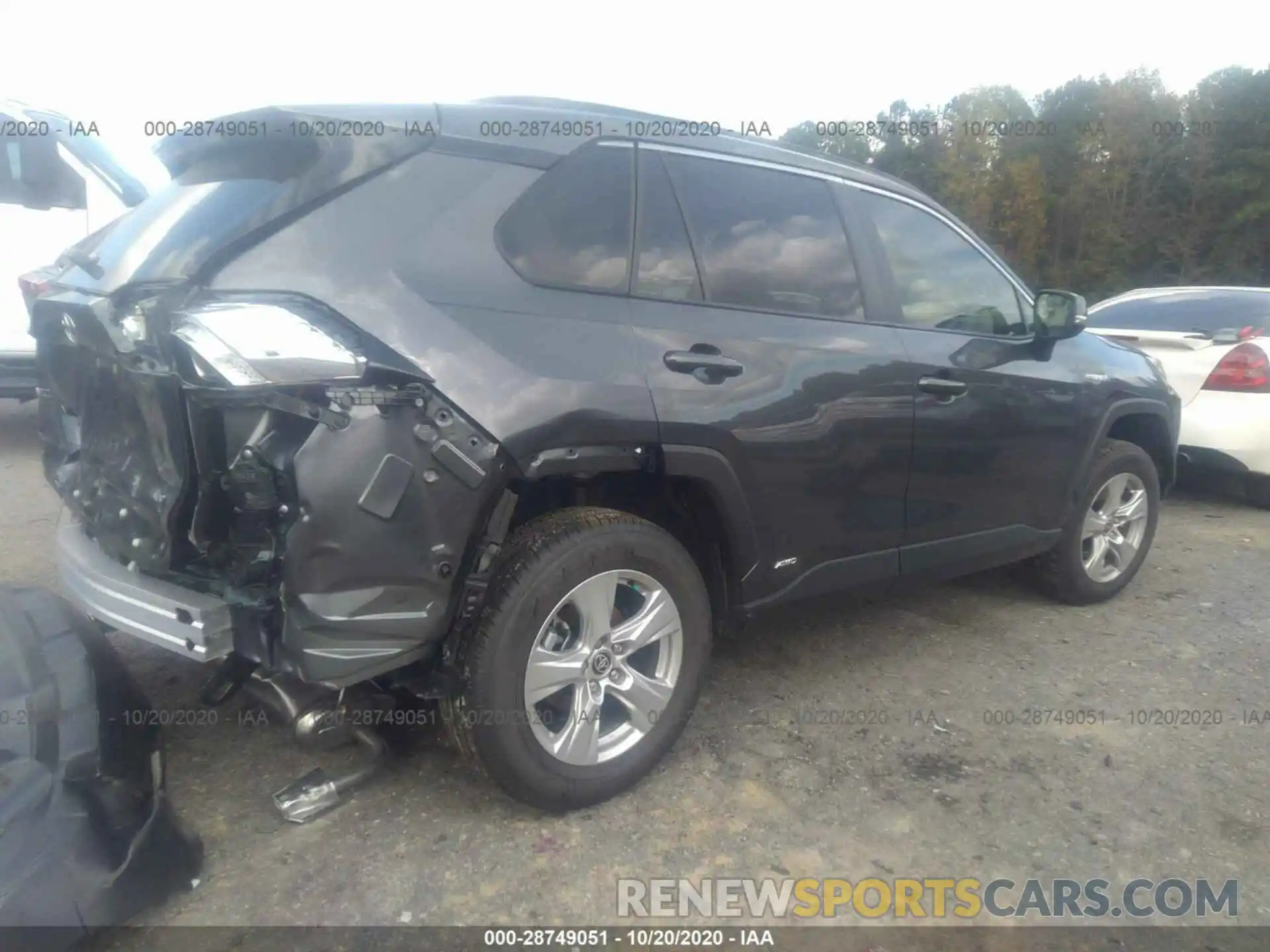 4 Photograph of a damaged car JTMR6RFV2LD004044 TOYOTA RAV4 2020