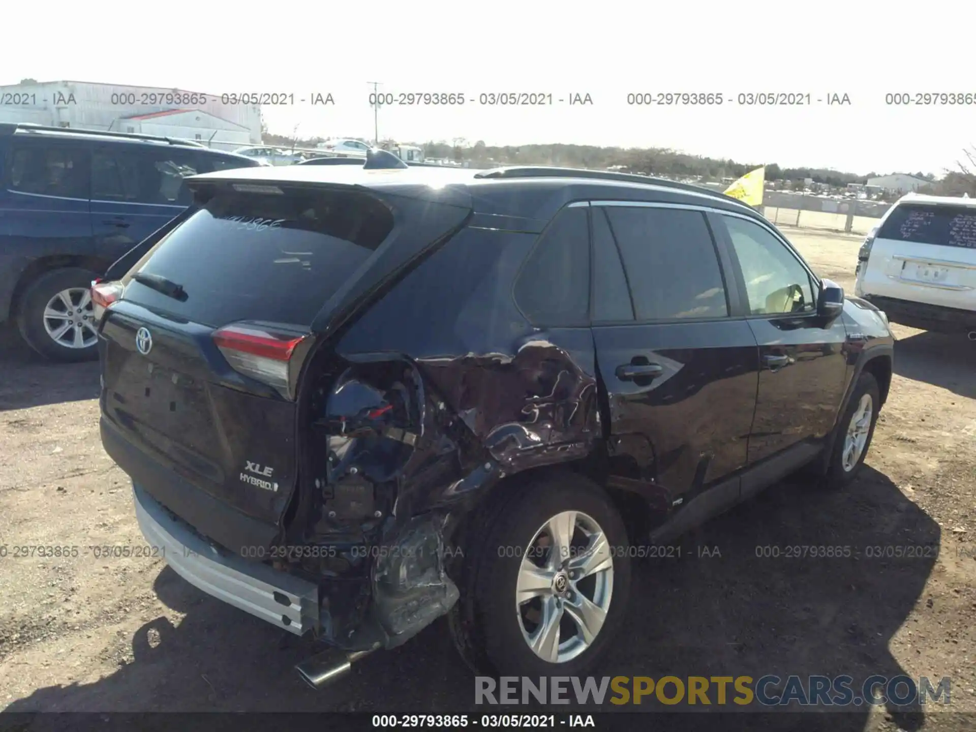 4 Photograph of a damaged car JTMR6RFV2LD005033 TOYOTA RAV4 2020