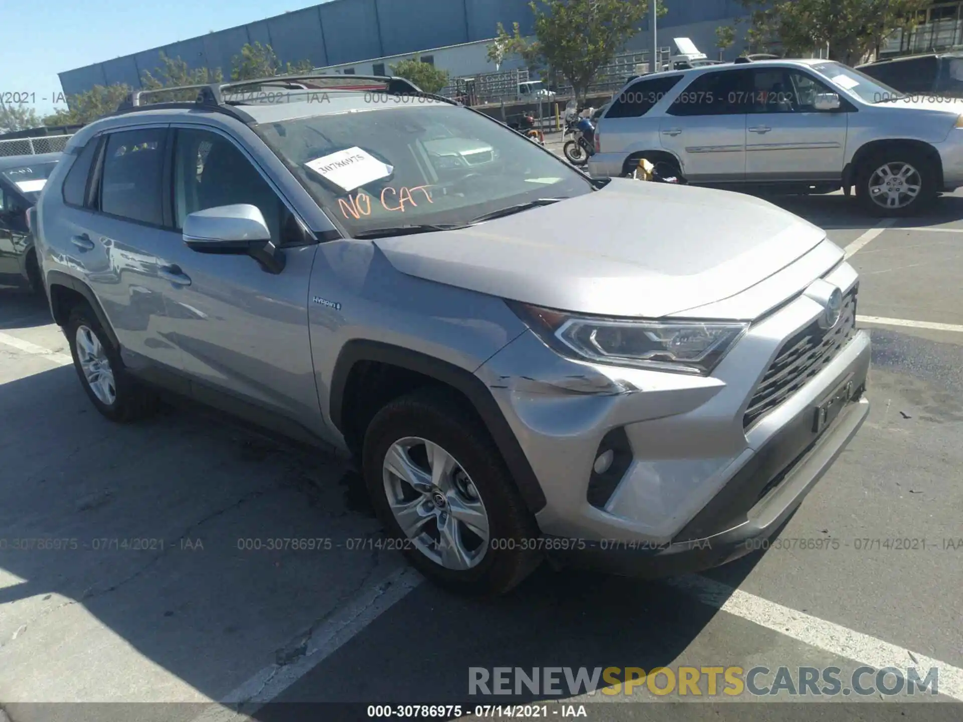 1 Photograph of a damaged car JTMR6RFV4LD004630 TOYOTA RAV4 2020