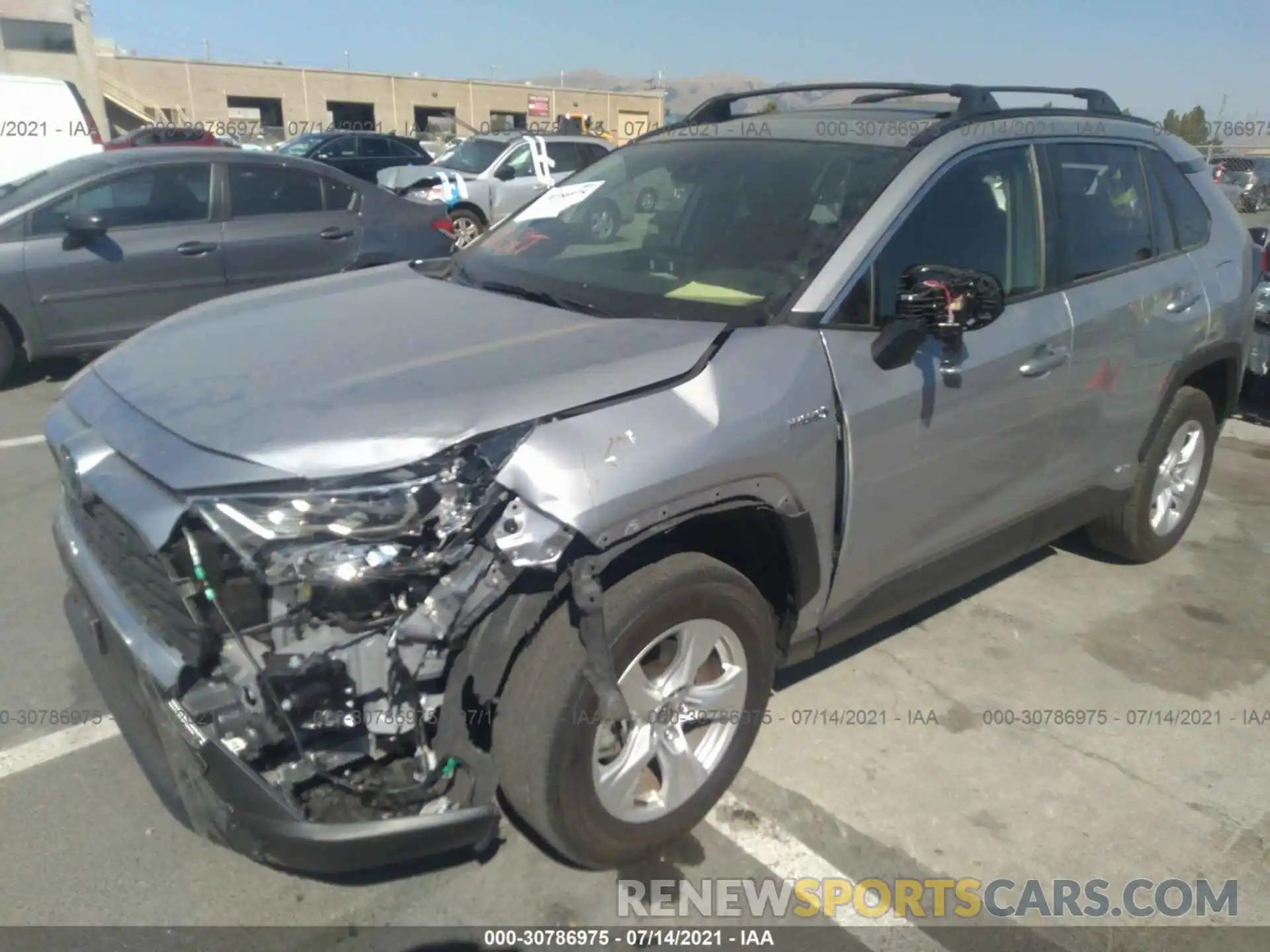 6 Photograph of a damaged car JTMR6RFV4LD004630 TOYOTA RAV4 2020