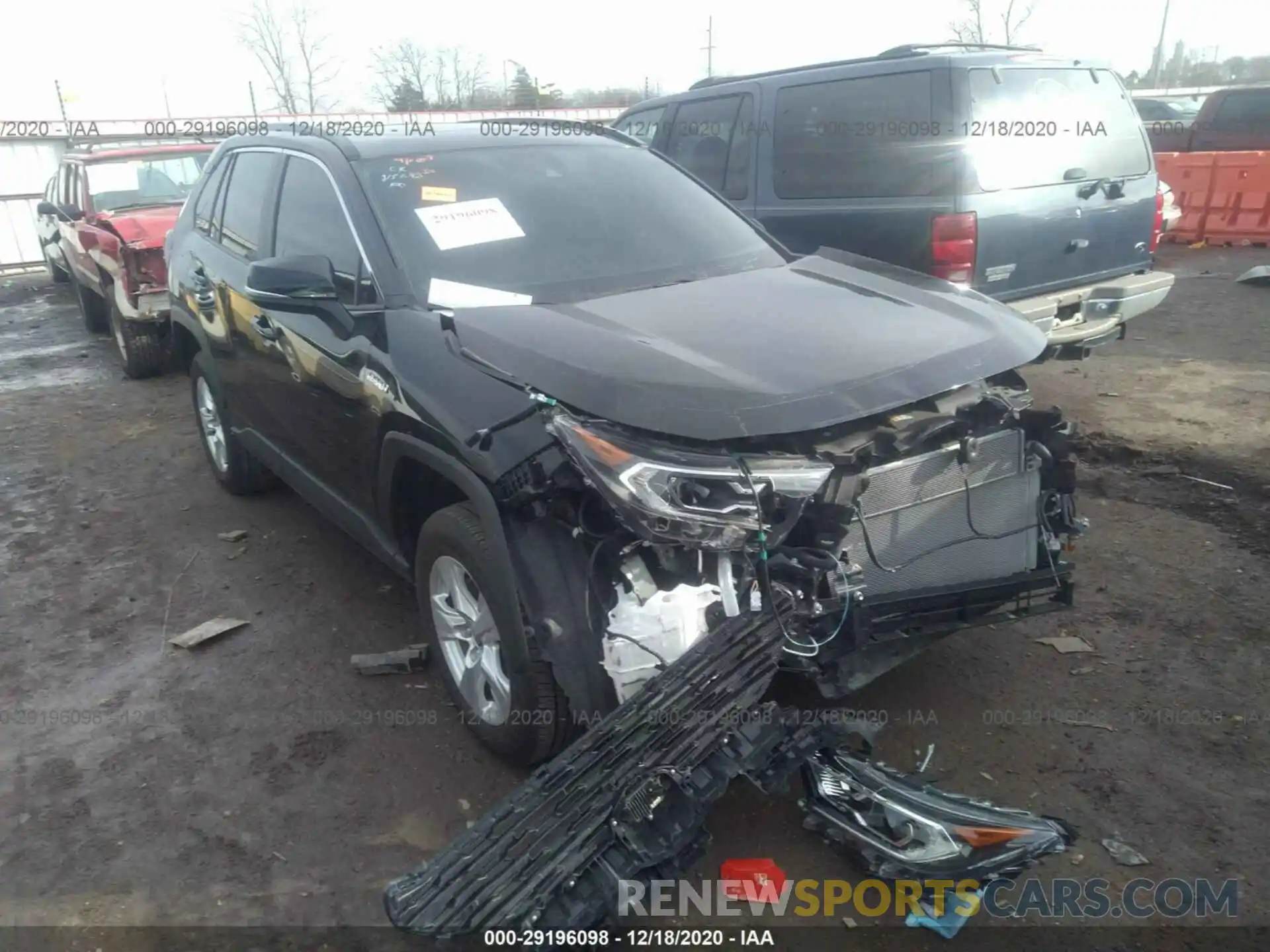 1 Photograph of a damaged car JTMR6RFV6LD001194 TOYOTA RAV4 2020