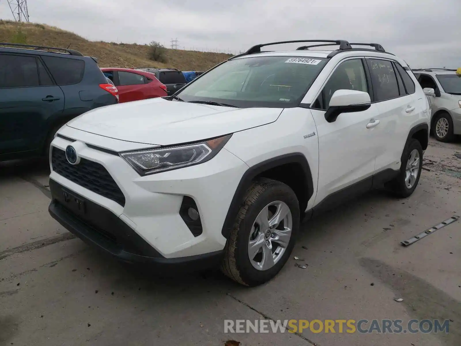 2 Фотография поврежденного автомобиля JTMR6RFV7LD004153 TOYOTA RAV4 2020