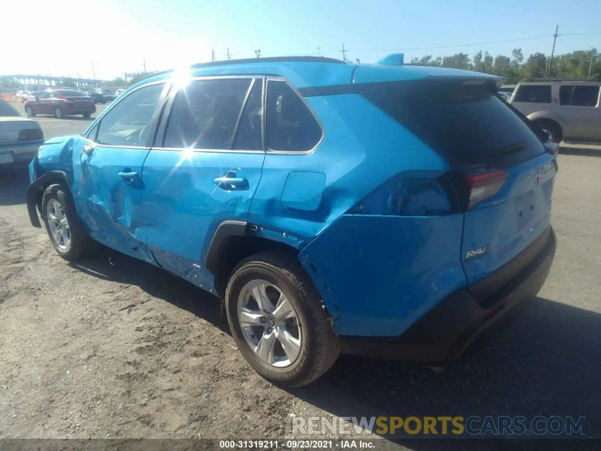 3 Photograph of a damaged car JTMR6RFV8LD002542 TOYOTA RAV4 2020