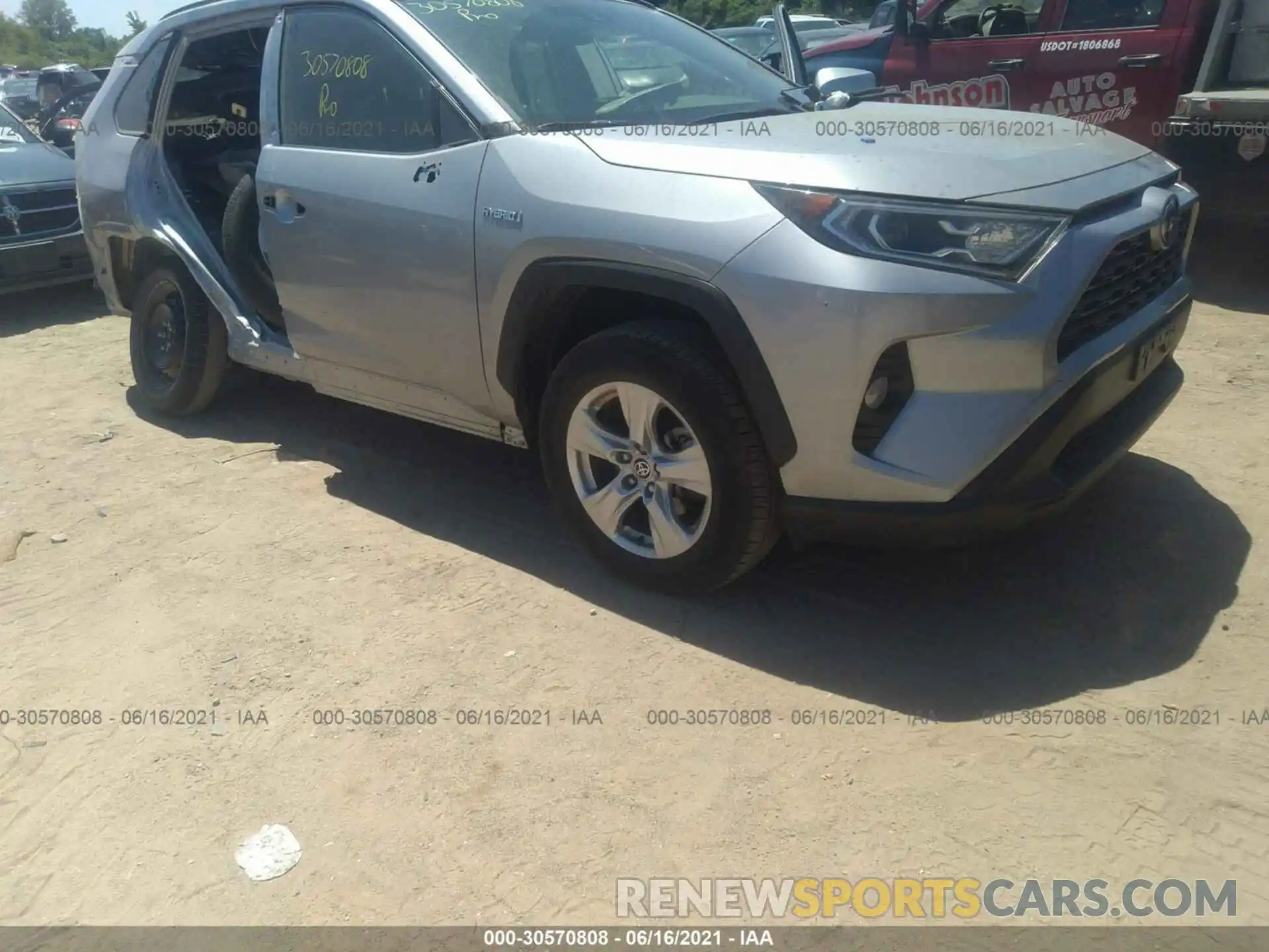 1 Photograph of a damaged car JTMR6RFV8LD006106 TOYOTA RAV4 2020