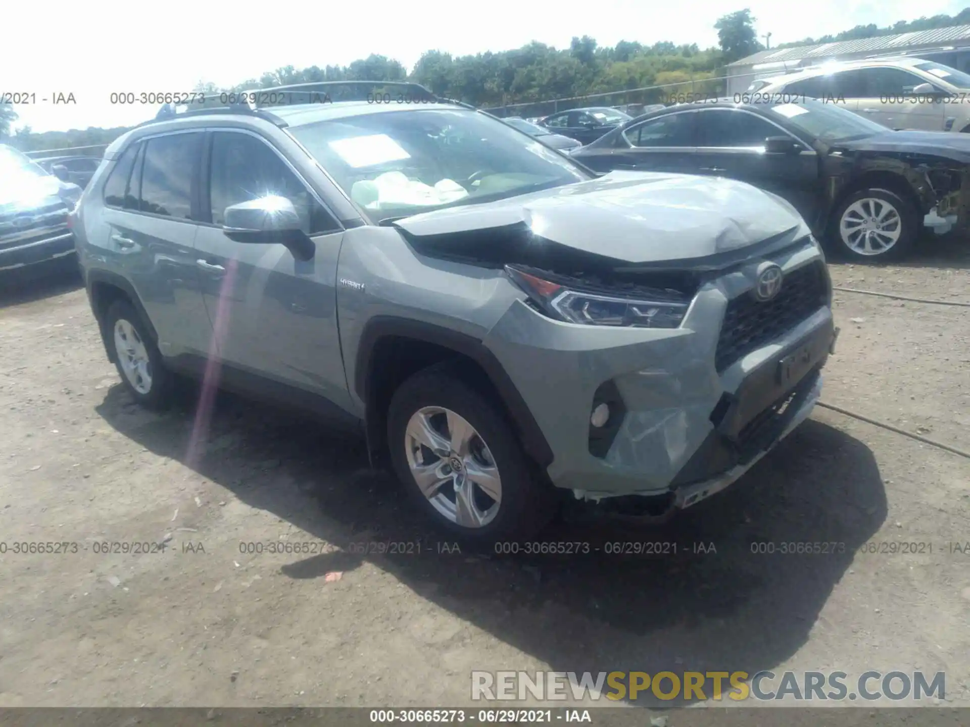 1 Photograph of a damaged car JTMR6RFV9LD006809 TOYOTA RAV4 2020