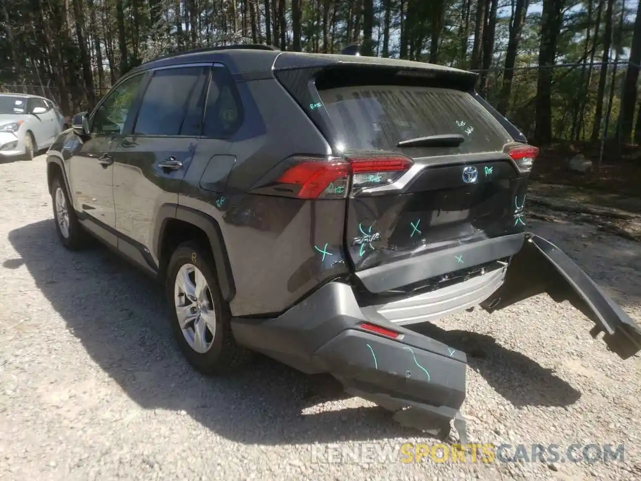 3 Photograph of a damaged car JTMR6RFVXLD001568 TOYOTA RAV4 2020