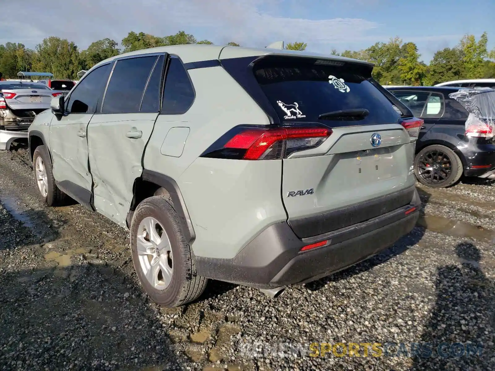 3 Photograph of a damaged car JTMR6RFVXLD005250 TOYOTA RAV4 2020