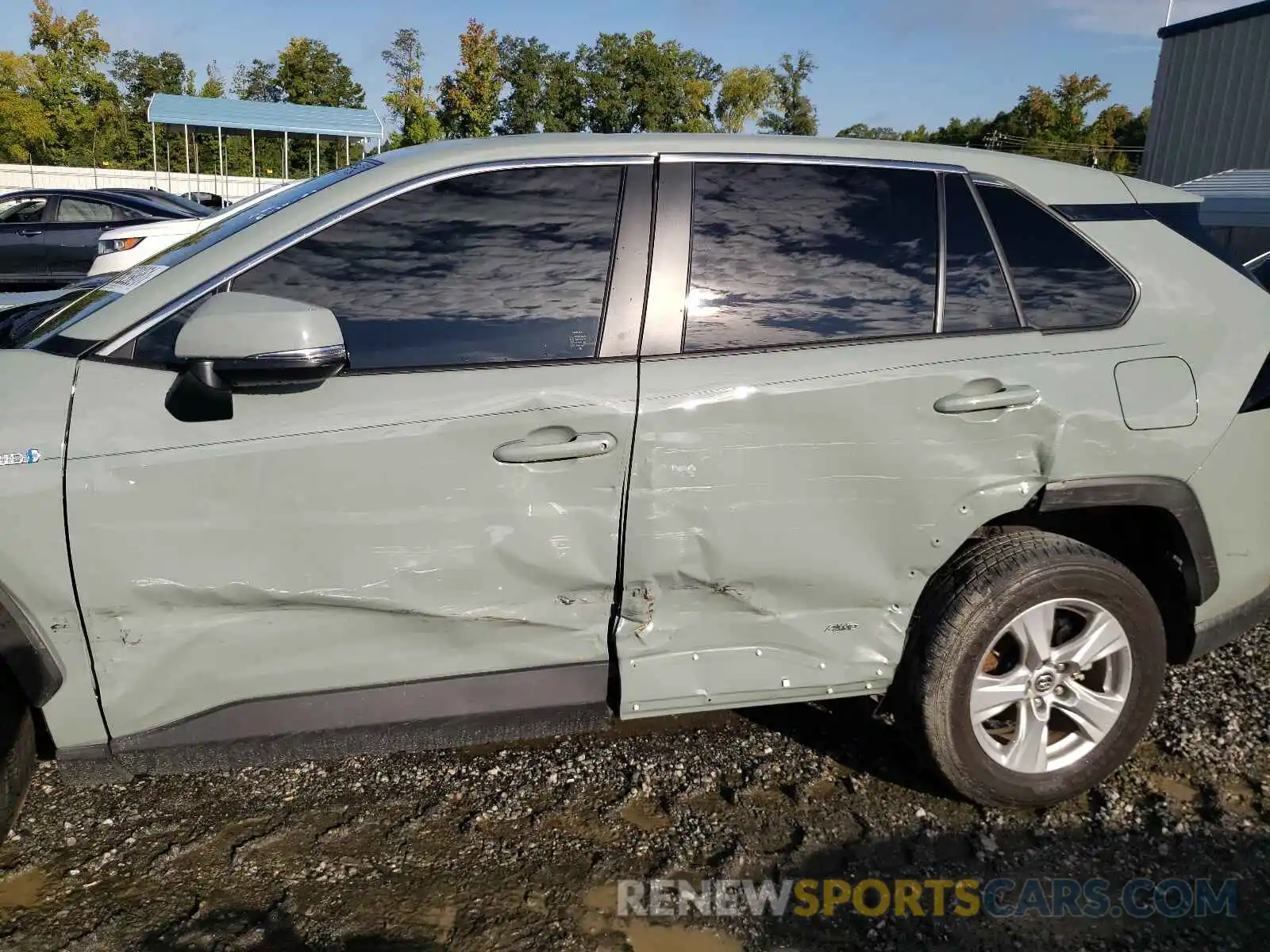 9 Photograph of a damaged car JTMR6RFVXLD005250 TOYOTA RAV4 2020