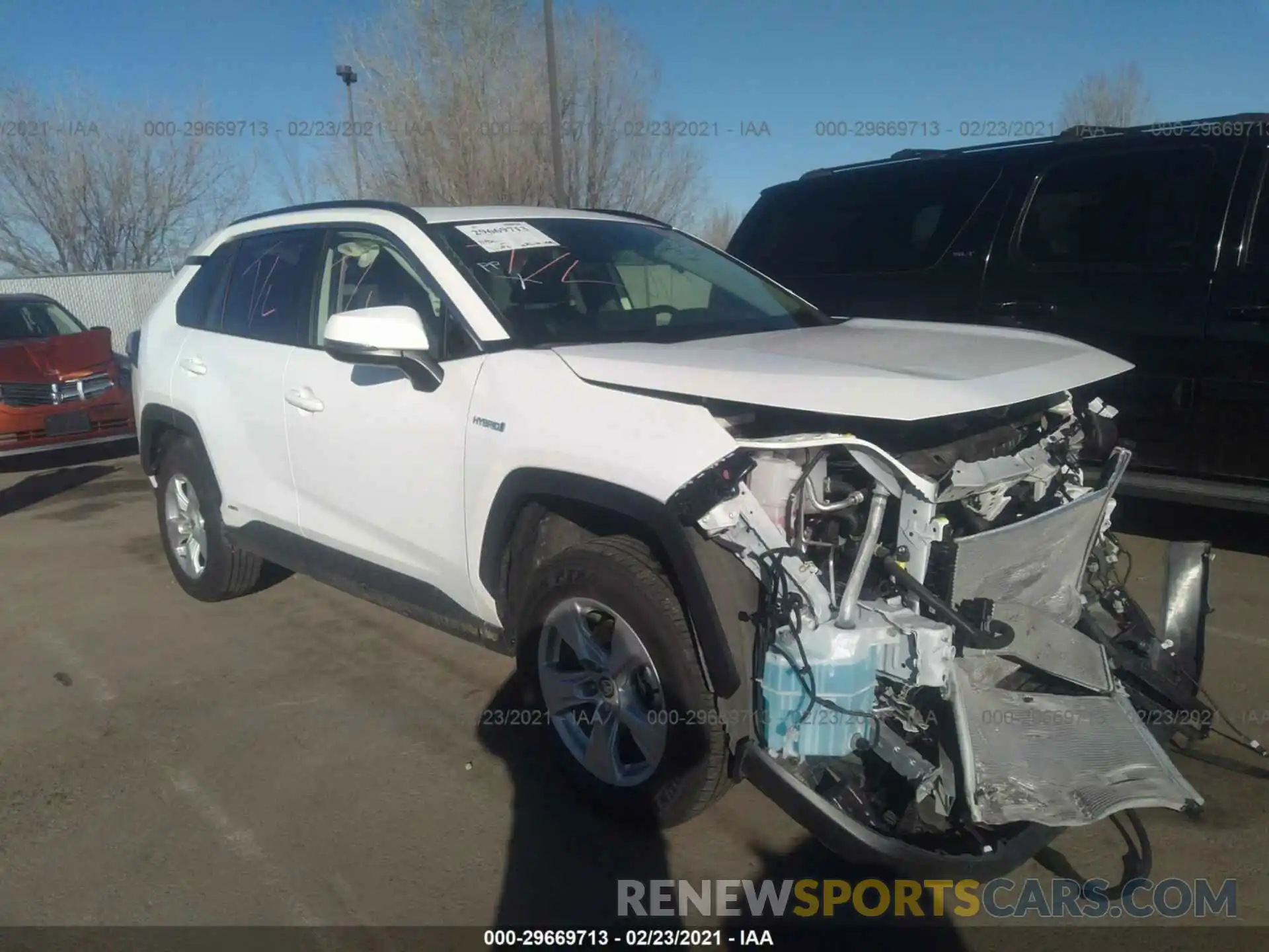 1 Photograph of a damaged car JTMR6RFVXLD005524 TOYOTA RAV4 2020