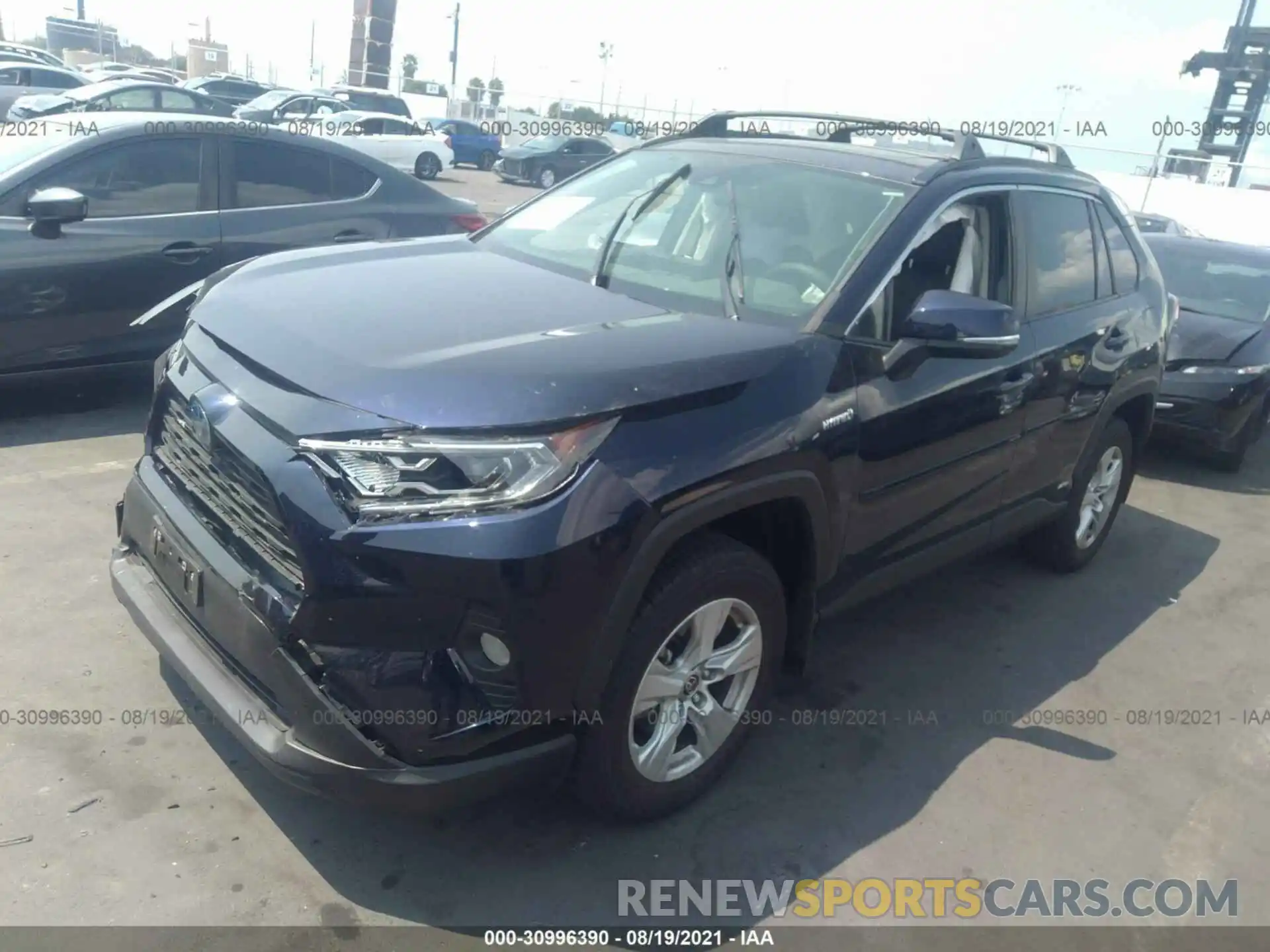 2 Фотография поврежденного автомобиля JTMRWRFV0LD072701 TOYOTA RAV4 2020