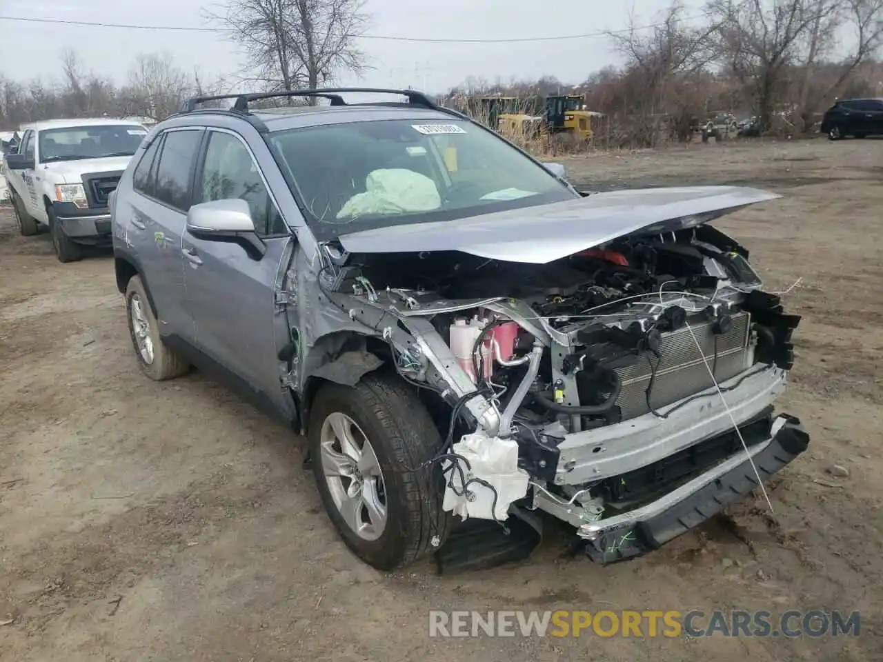 1 Photograph of a damaged car JTMRWRFV0LD072732 TOYOTA RAV4 2020