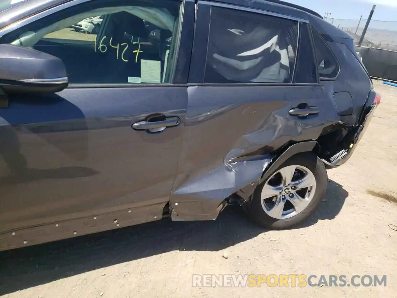 9 Photograph of a damaged car JTMRWRFV0LD541317 TOYOTA RAV4 2020